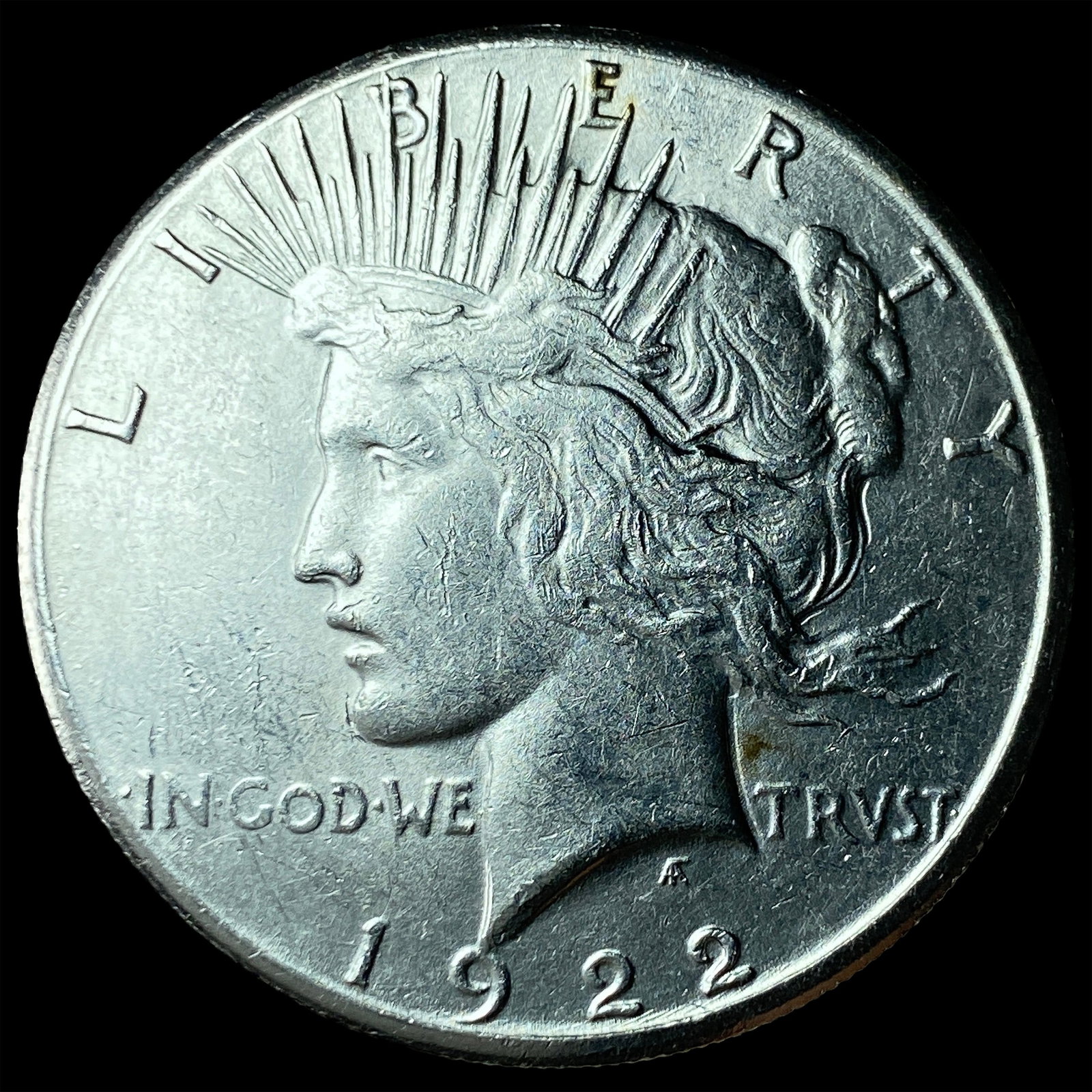1922-S Silver Peace Dollar CLOSELY UNCIRCULATED