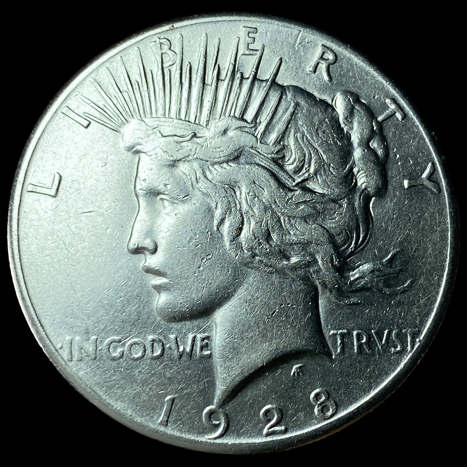 1928 Silver Peace Dollar CLOSELY UNCIRCULATED: 1928 Silver Peace Dollar CLOSELY UNCIRCULATED