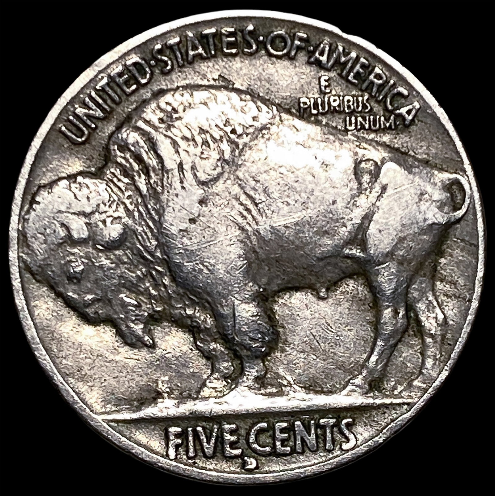 1915-D Buffalo Nickel CLOSELY UNCIRCULATED - 2