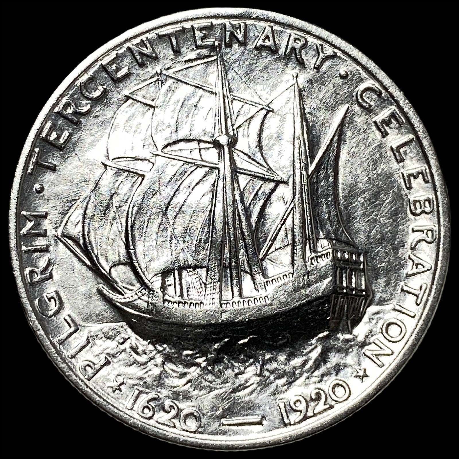 1920 Silver Pilgrim Half Dollar UNCIRCULATED - 2