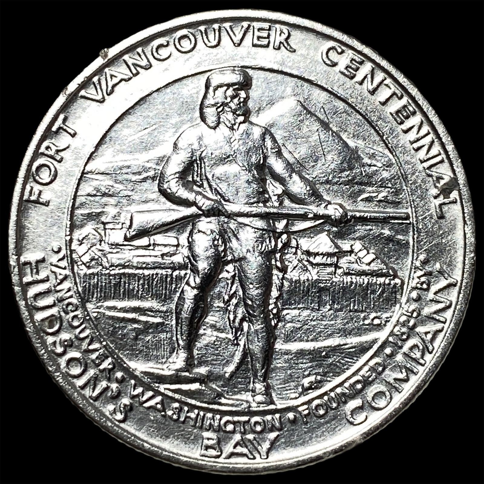 1925 Silver Half Dollar Fort Vancouver Centennial CLOSELY UNCIRCULATED - 2