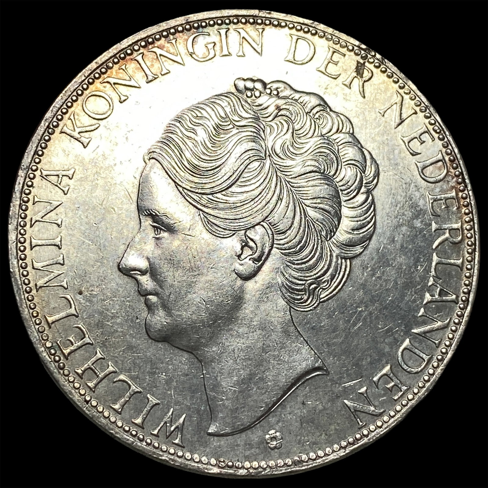1933 Netherlands Silver 2 1/2 Gulden UNCIRCULATED: 1933 Netherlands Silver 2 1/2 Gulden UNCIRCULATED