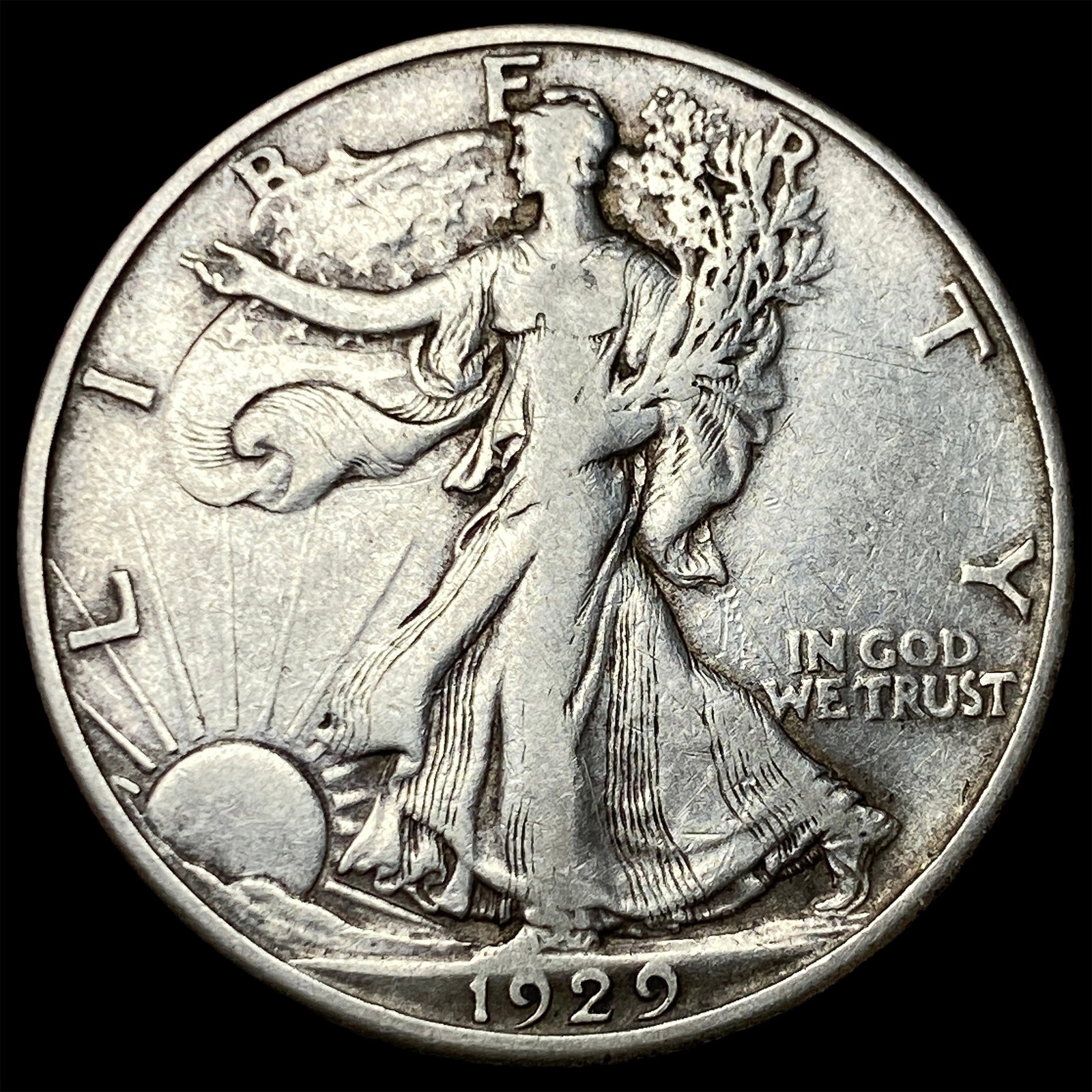 1929-D Silver Walking Liberty Half Dollar NEARLY UNCIRCULATED: 1929-D Silver Walking Liberty Half Dollar NEARLY UNCIRCULATED