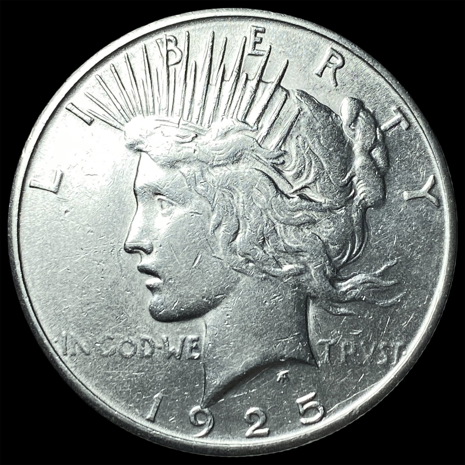 1925-S Silver Peace Dollar CLOSELY UNCIRCULATED: 1925-S Silver Peace Dollar CLOSELY UNCIRCULATED