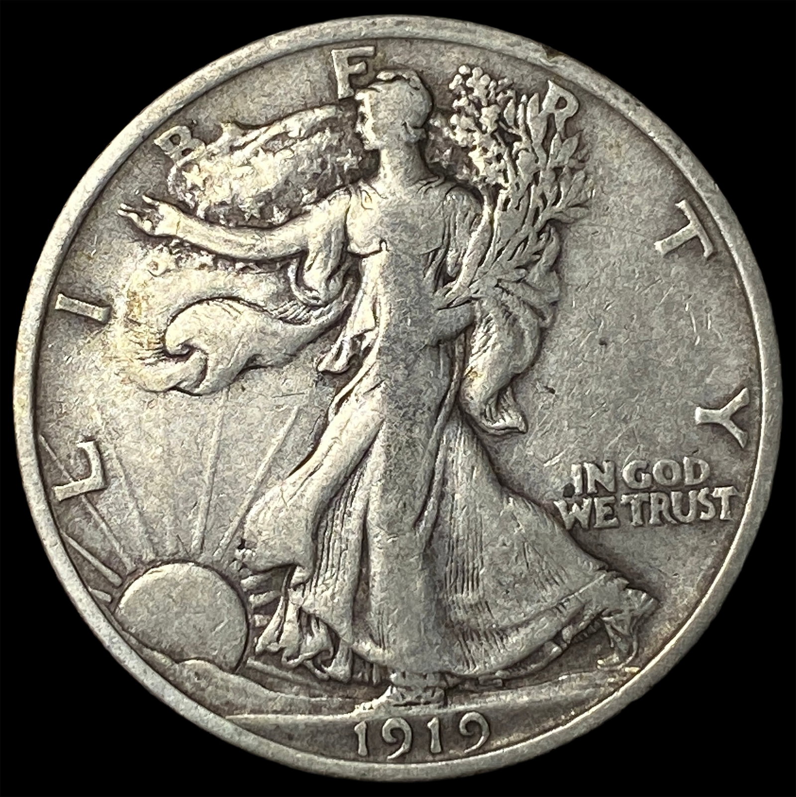 1919 Walking Liberty Half Dollar NEARLY UNCIRCULATED: 1919 Walking Liberty Half Dollar NEARLY UNCIRCULATED
