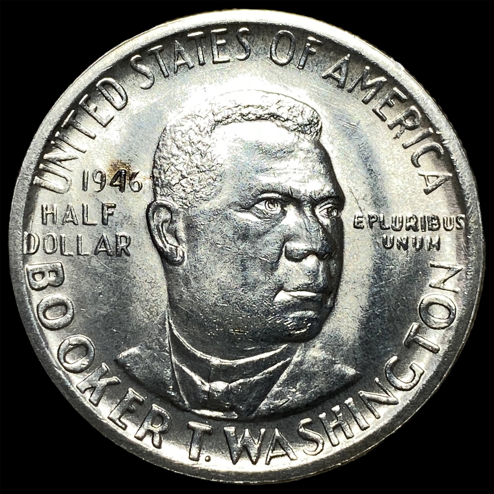 1946 Silver Half Dollar Booker T. Washington UNCIRCULATED: 1946 Silver Half Dollar Booker T. Washington UNCIRCULATED