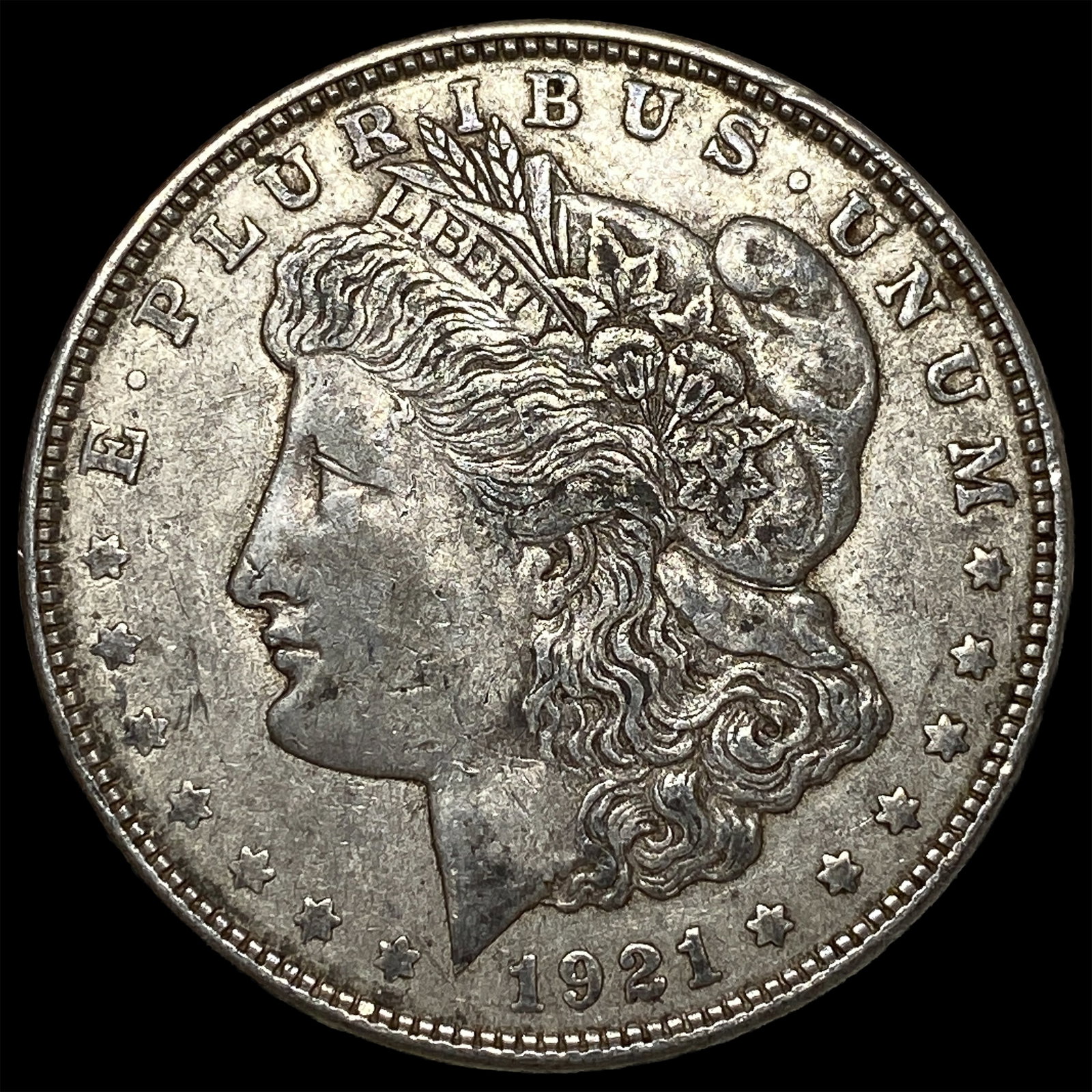 1921 Morgan Silver Dollar NEARLY UNCIRCULATED: 1921 Morgan Silver Dollar NEARLY UNCIRCULATED