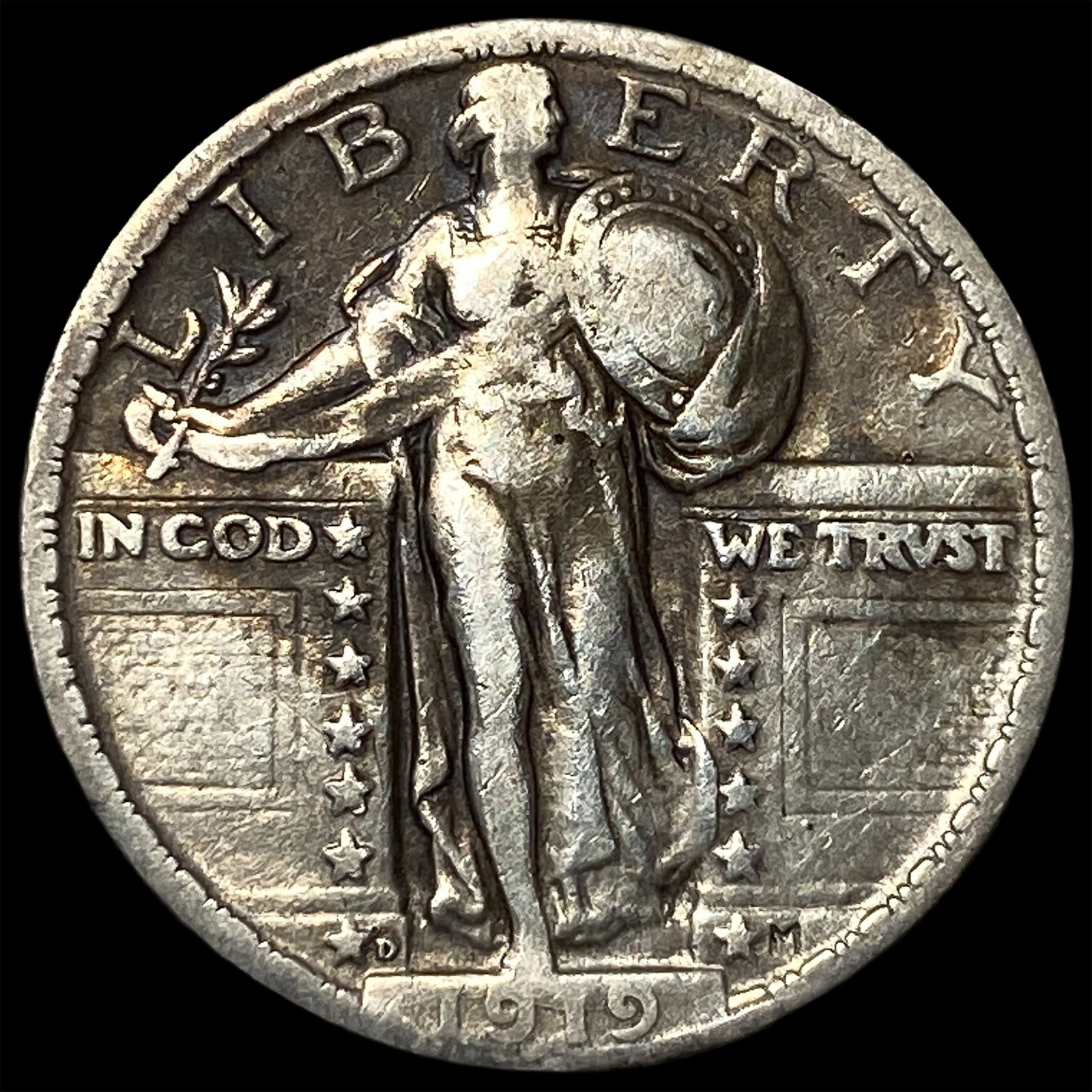 1919-D Silver Standing Liberty Quarter ABOUT UNCIRCULATED (1 of 2)