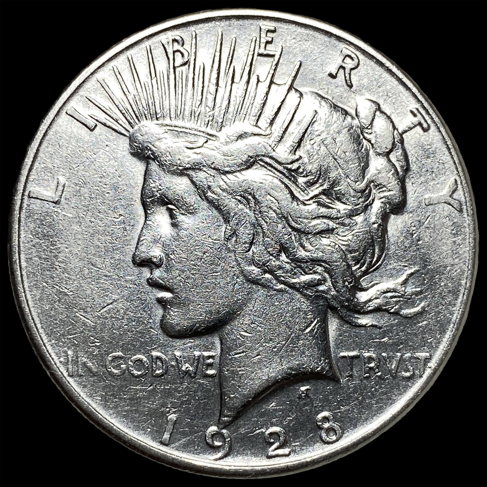 1928 Peace Silver Dollar CLOSELY UNCIRCULATED: 1928 Peace Silver Dollar CLOSELY UNCIRCULATED
