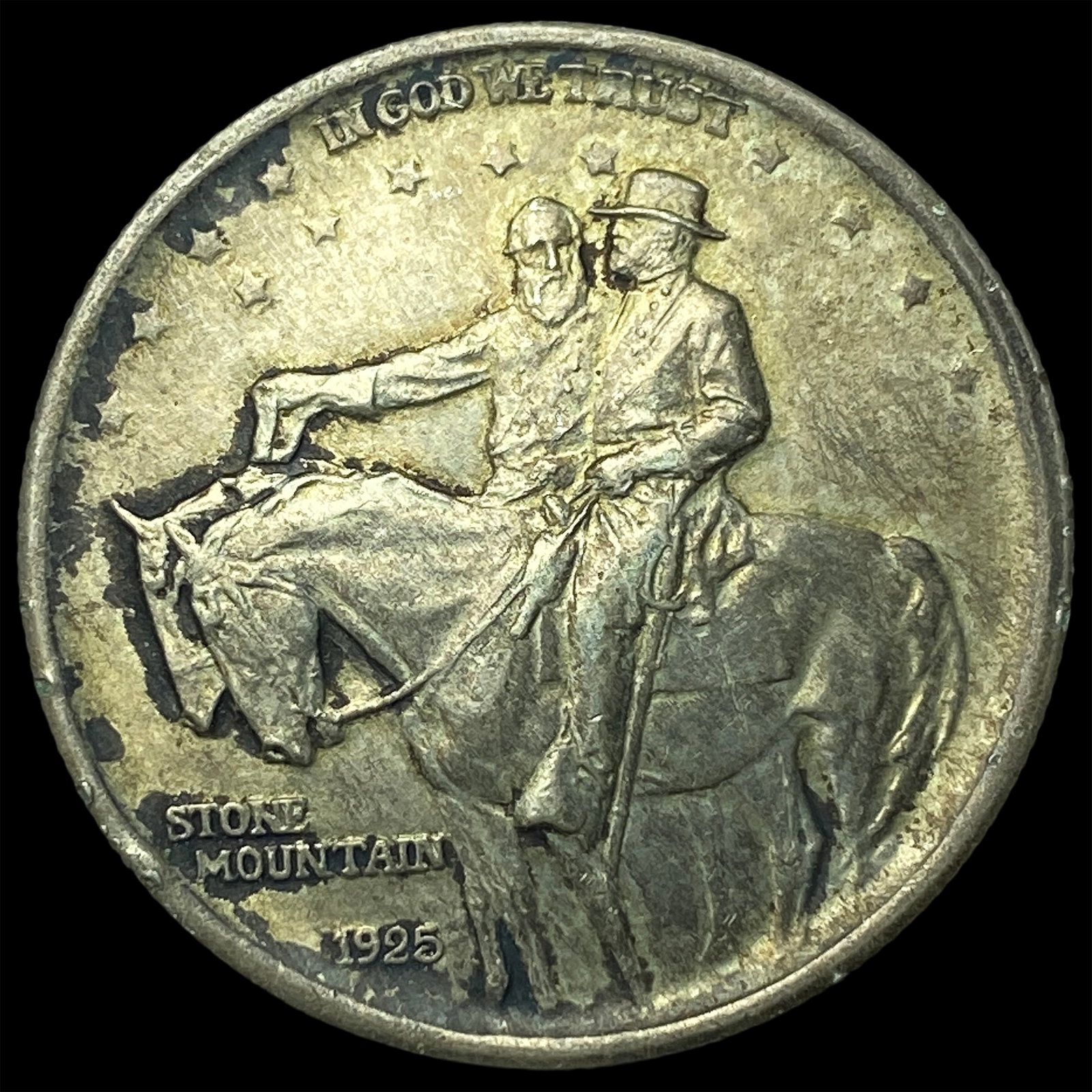 1925 Stone Mountain Silver Half Dollar CLOSELY UNCIRCULATED: 1925 Stone Mountain Silver Half Dollar CLOSELY UNCIRCULATED