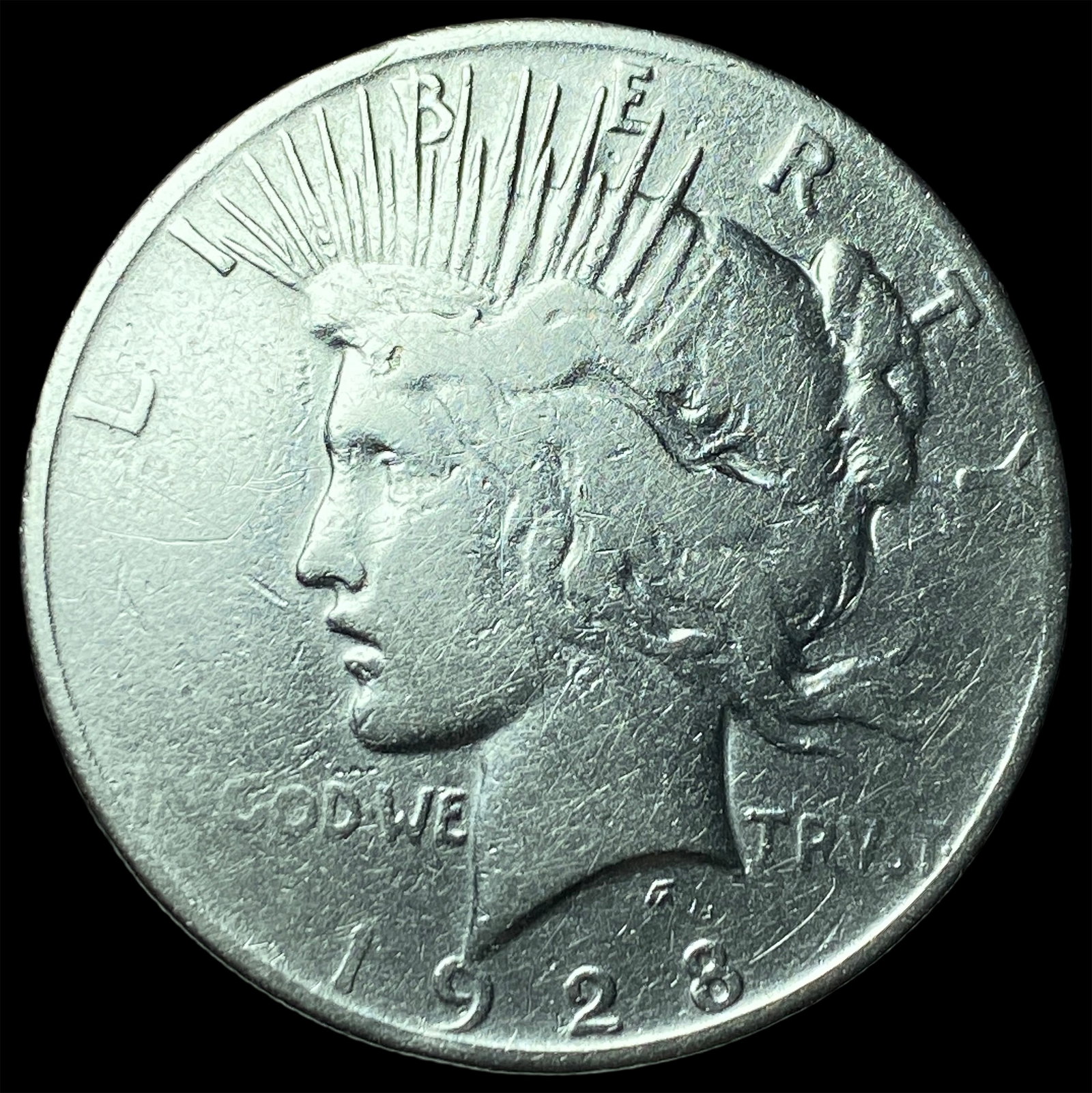1928 Peace Silver Dollar LIGHTLY CIRCULATED: 1928 Peace Silver Dollar LIGHTLY CIRCULATED