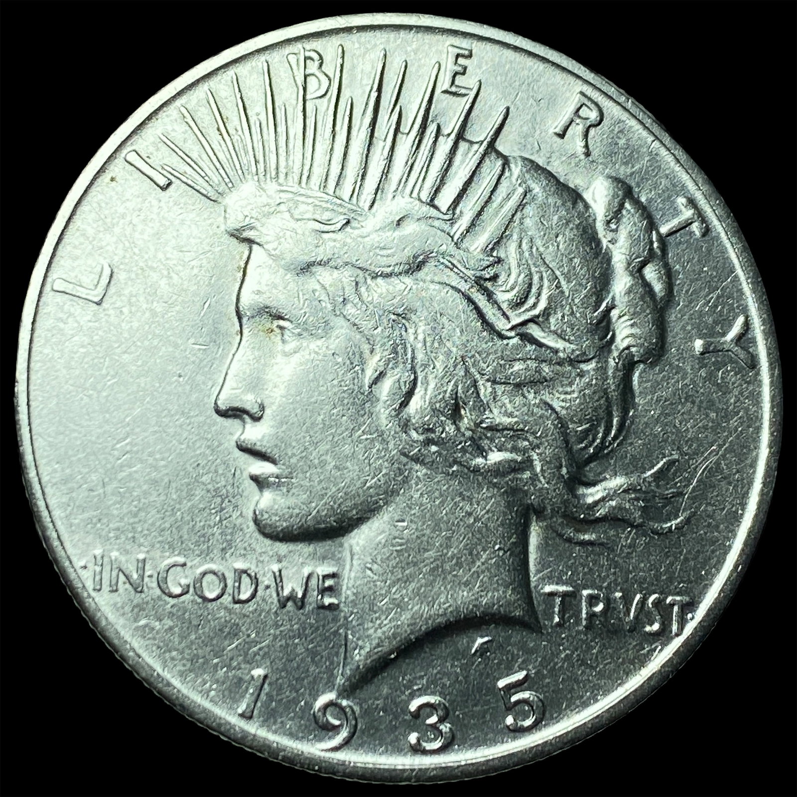 1935 Peace Silver Dollar CLOSELY UNCIRCULATED: 1935 Peace Silver Dollar CLOSELY UNCIRCULATED