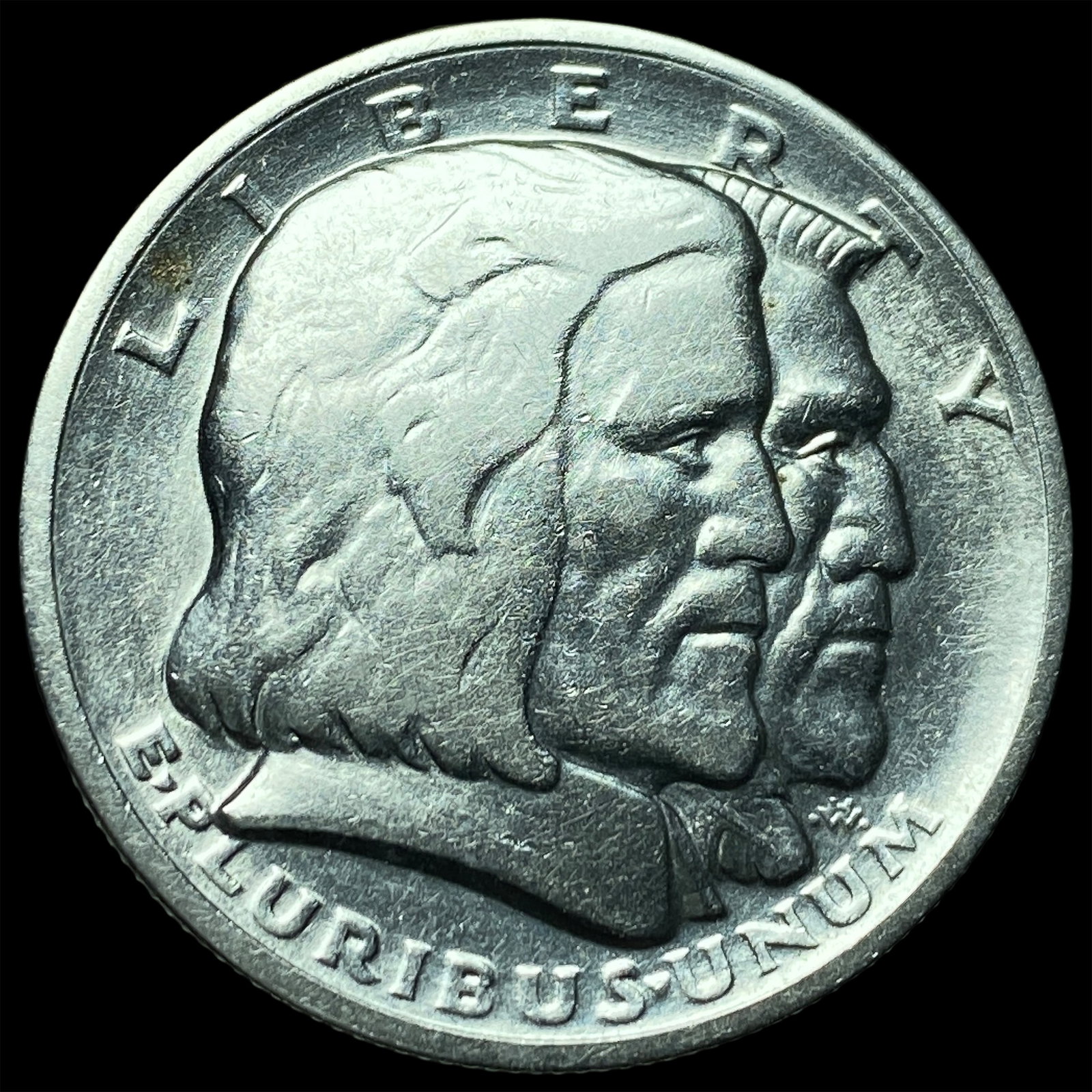 1936 Silver Long Island Tercentenary Half Dollar UNCIRCULATED (1 of 2)