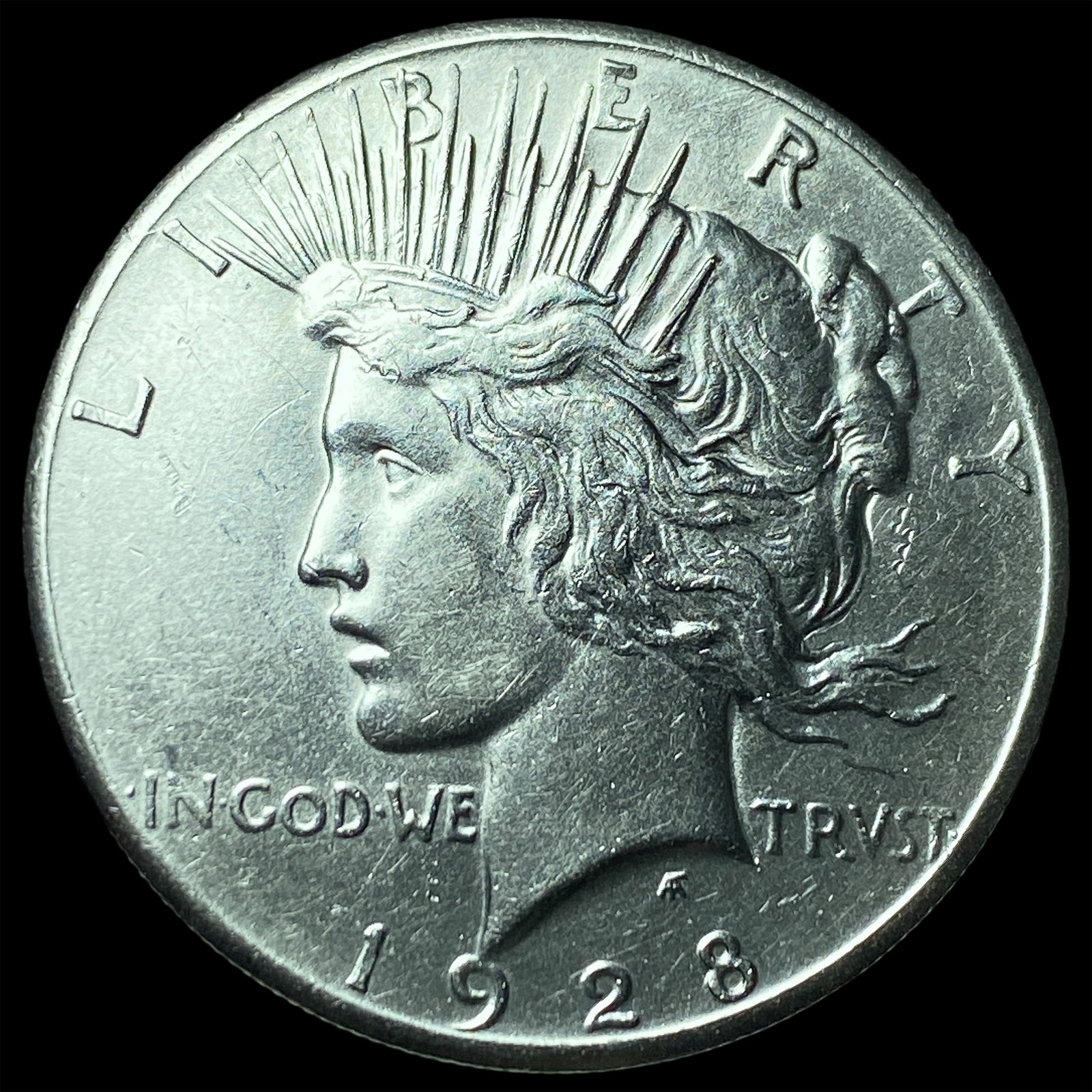 1928 Peace Silver Dollar UNCIRCULATED (1 of 2)