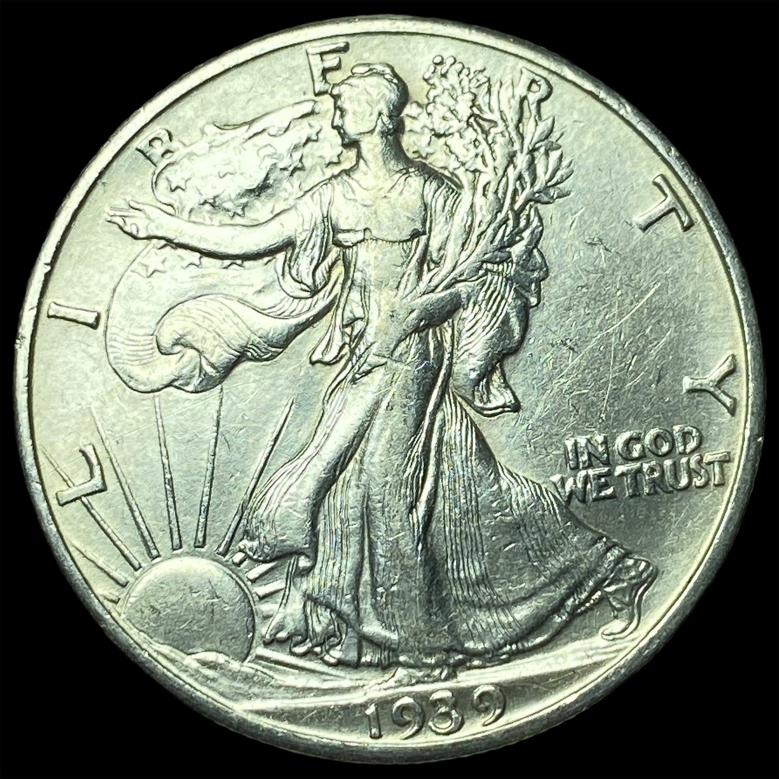 1939 Silver Walking Liberty Half Dollar UNCIRCULATED (1 of 2)