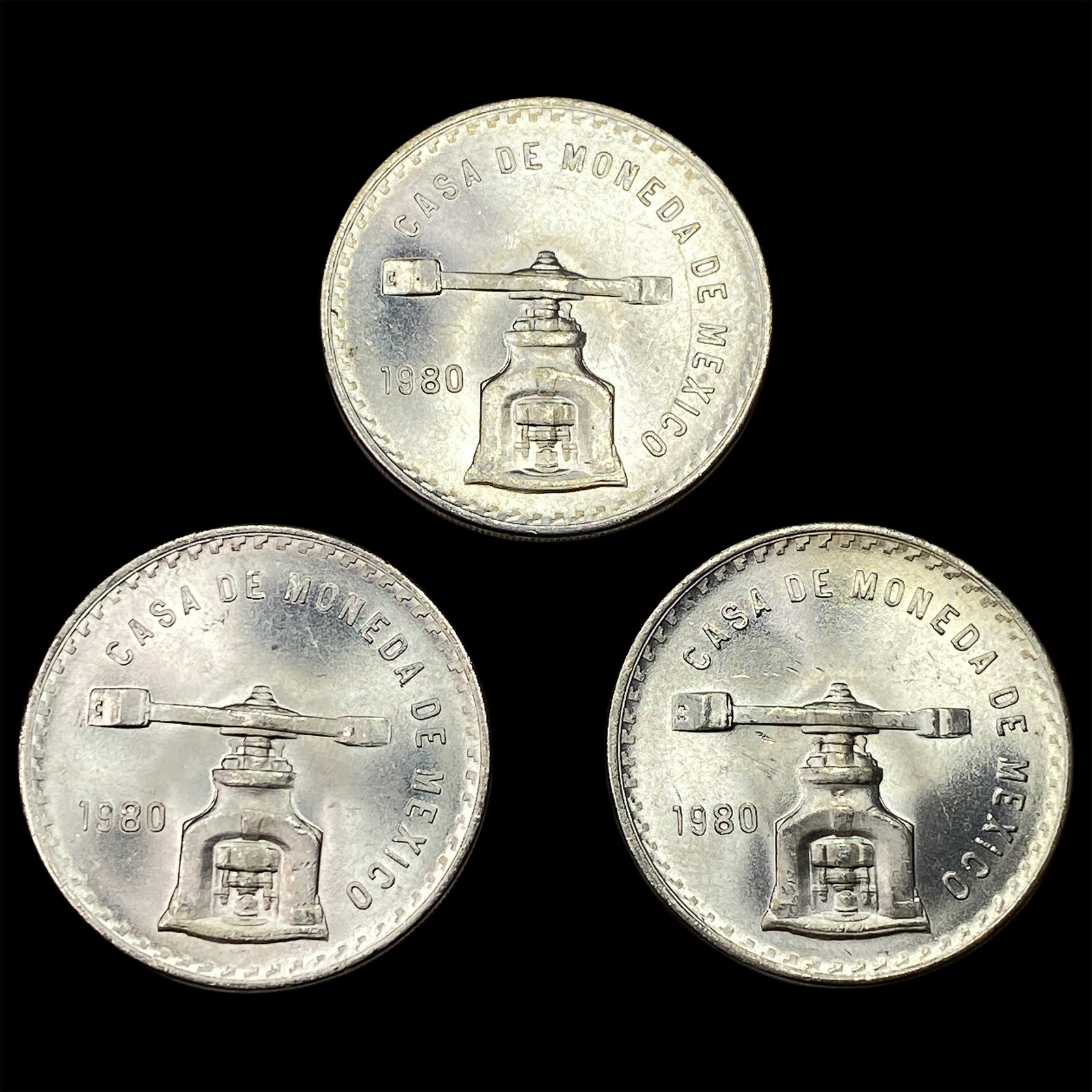 [3] 1980 Mexico 1oz Silver Onza Lot (1 of 2)