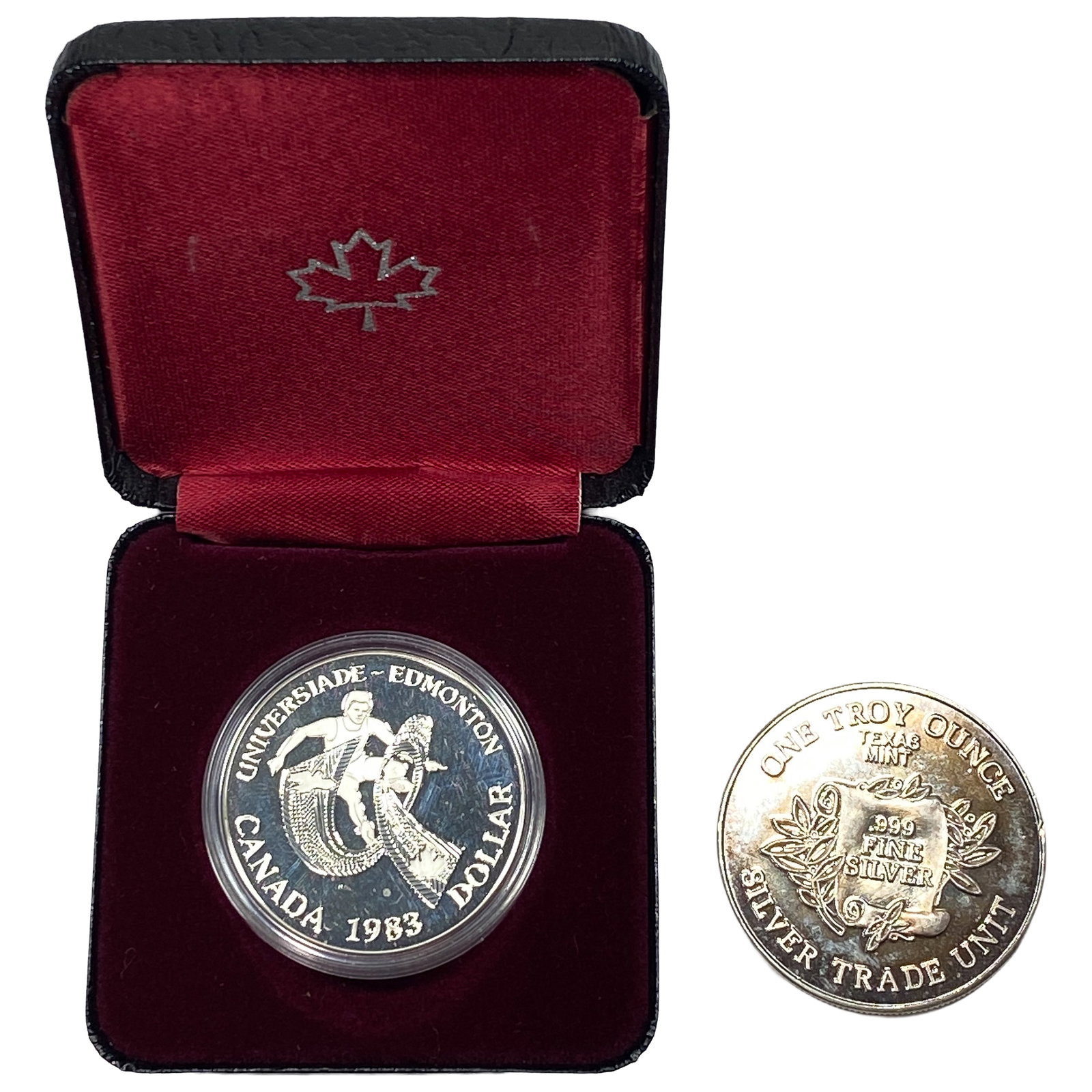 [2]1981-1983 1oz Silver Round&Canada 1oz Silver $1 (1 of 2)