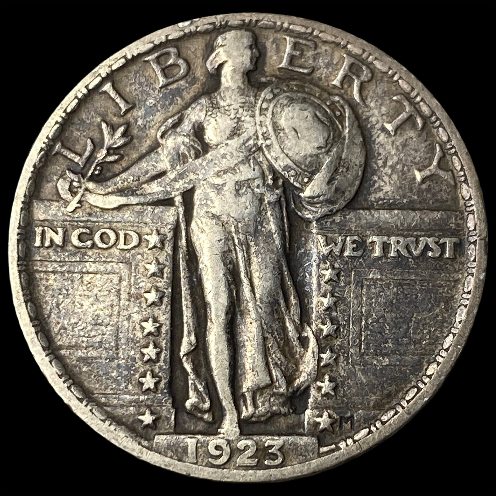 1923 Silver Standing Liberty Quarter NEARLY UNCIRCULATED: 1923 Silver Standing Liberty Quarter NEARLY UNCIRCULATED