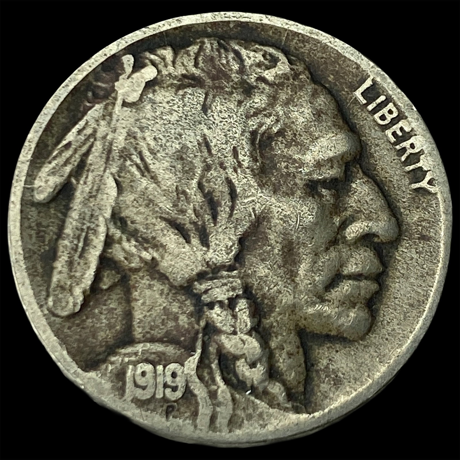 1919-D Buffalo Nickel NEARLY UNCIRCULATED: 1919-D Buffalo Nickel NEARLY UNCIRCULATED