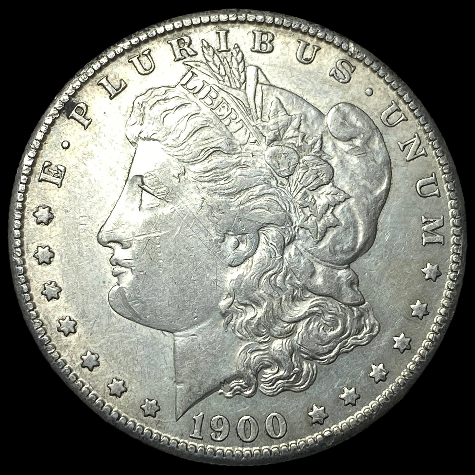 1900-S Silver Morgan Dollar CLOSELY UNCIRCULATED: 1900-S Silver Morgan Dollar CLOSELY UNCIRCULATED