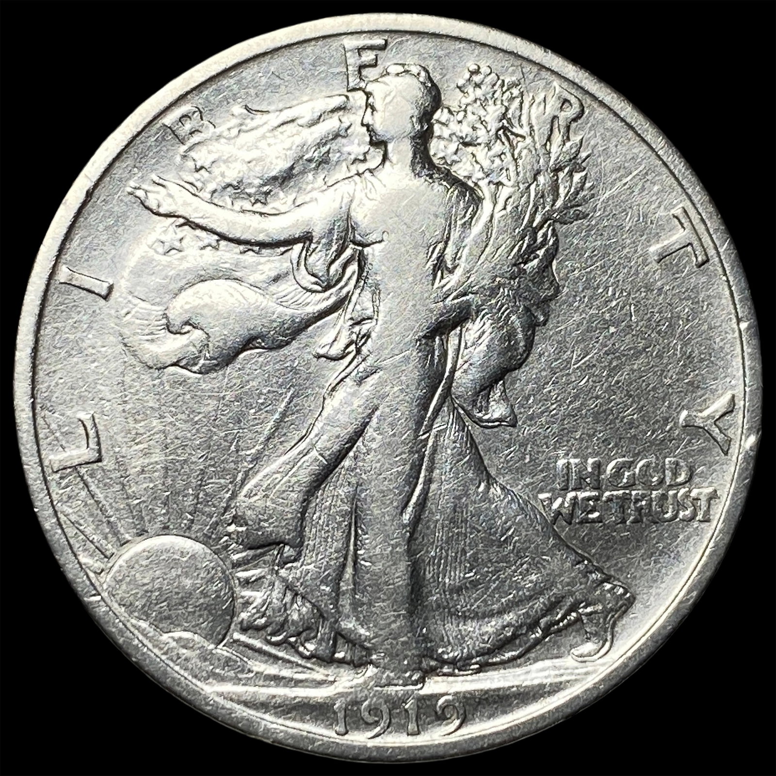 1919 Walking Liberty Half Dollar NEARLY UNCIRCULATED: 1919 Walking Liberty Half Dollar NEARLY UNCIRCULATED