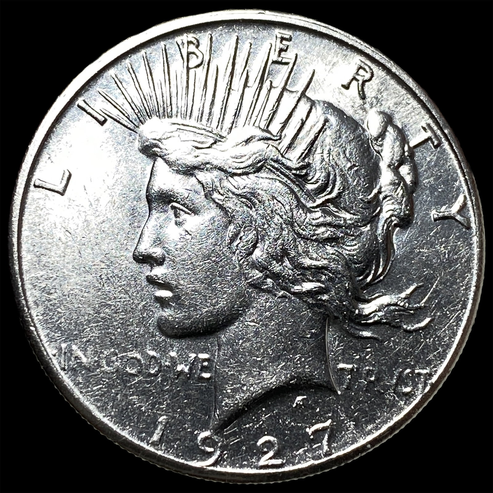 1927 Peace Silver Dollar UNCIRCULATED (1 of 2)