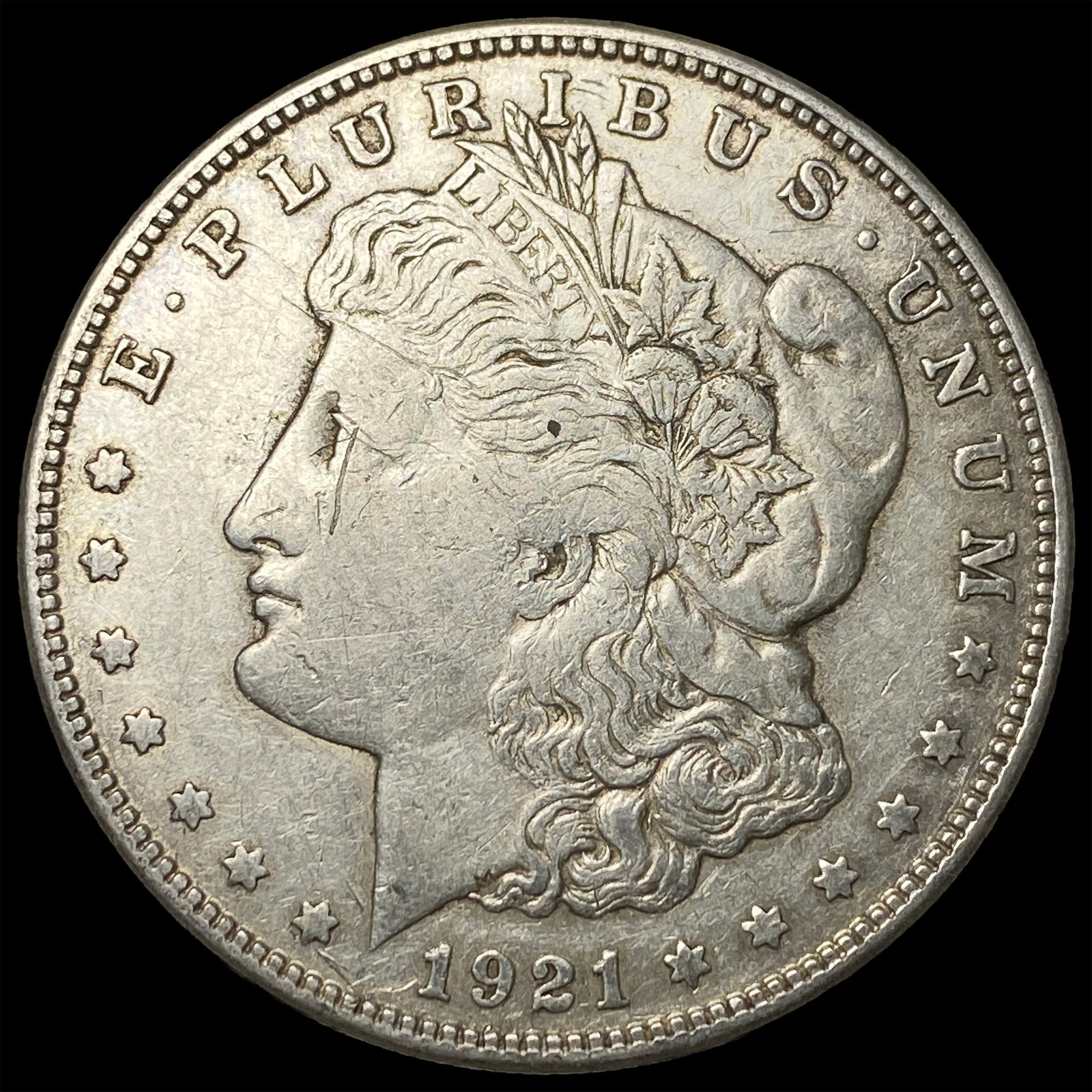1921 Silver Morgan Dollar CLOSELY UNCIRCULATED: 1921 Silver Morgan Dollar CLOSELY UNCIRCULATED