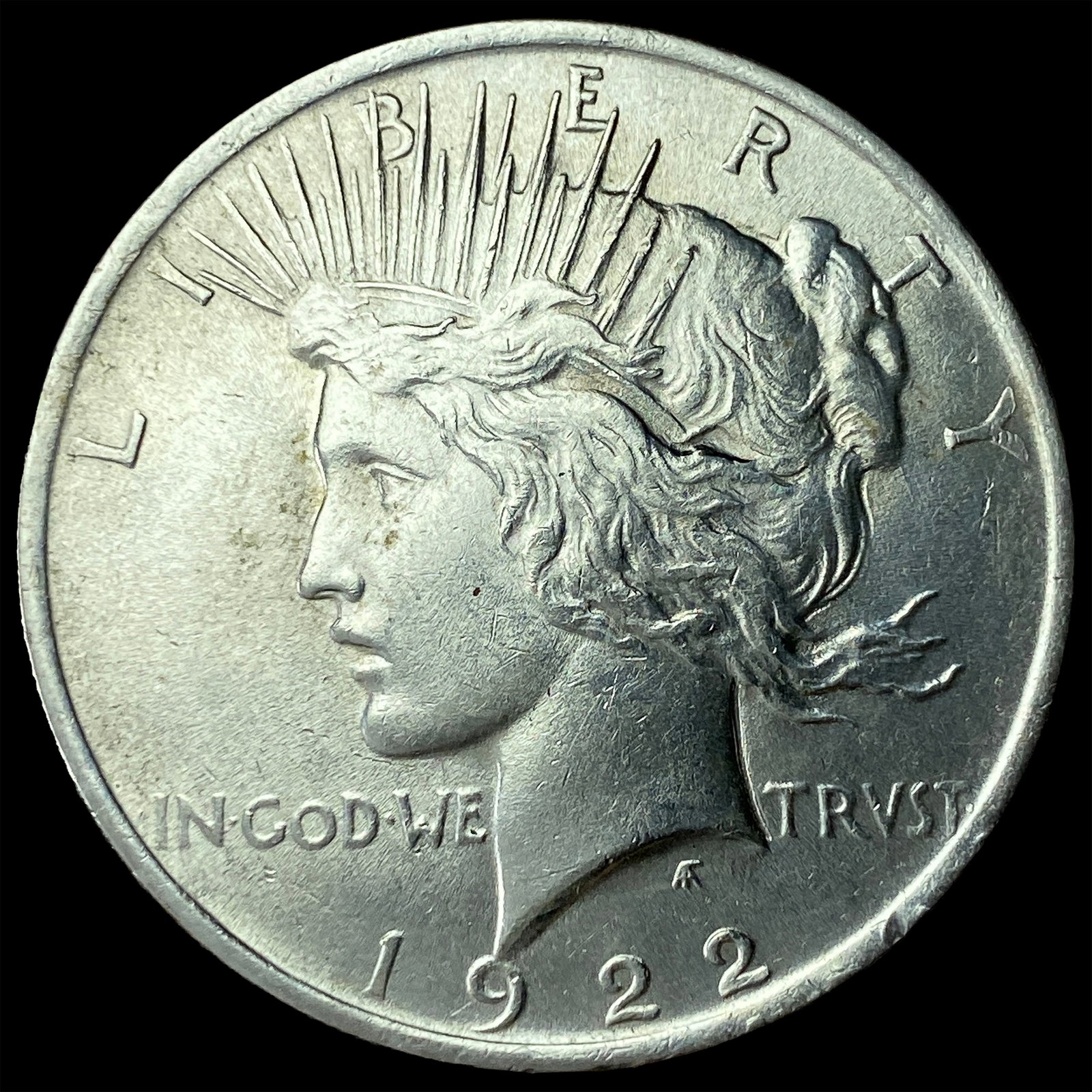 1922 Silver Peace Dollar UNCIRCULATED (1 of 2)