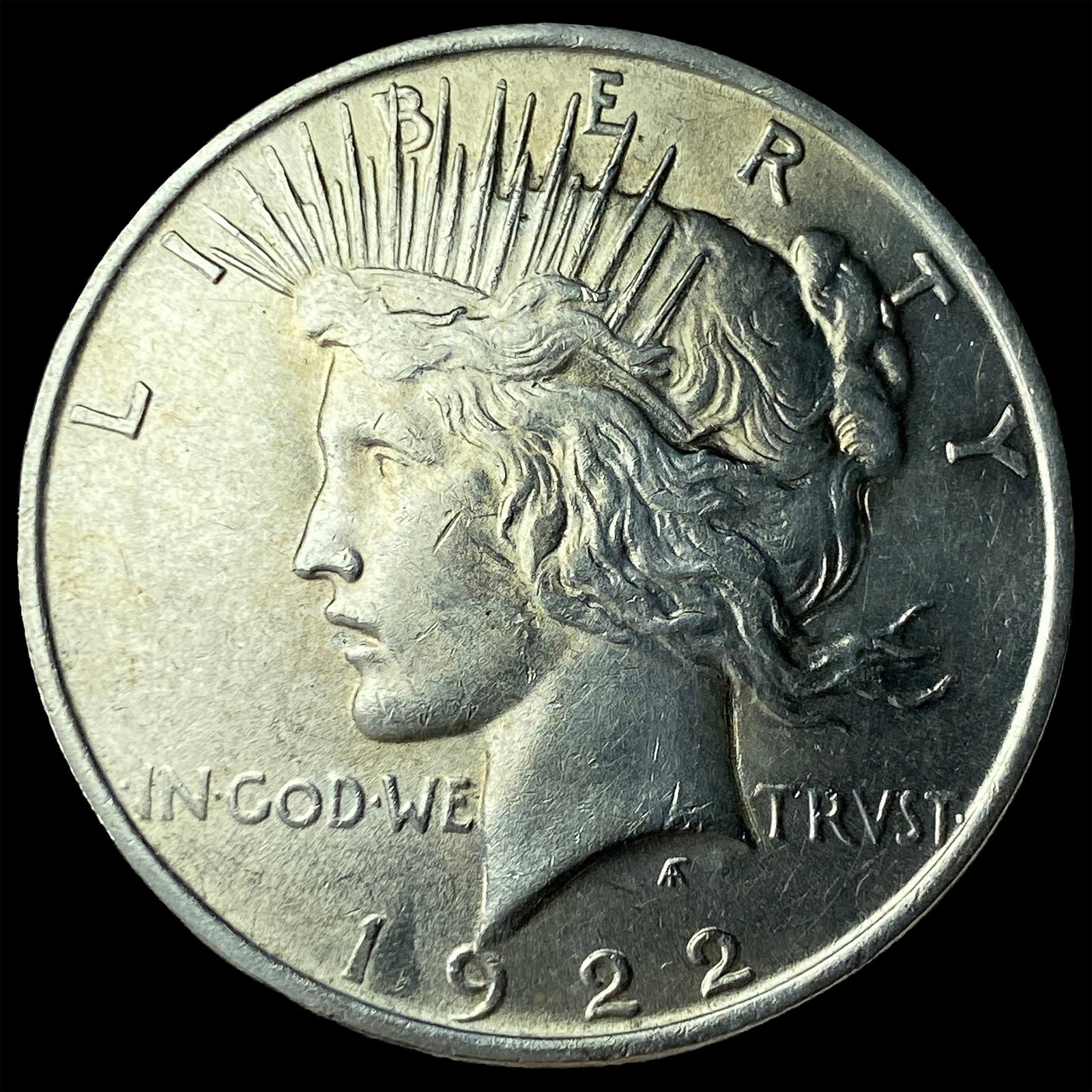 1922 Silver Peace Dollar CLOSELY UNCIRCULATED: 1922 Silver Peace Dollar CLOSELY UNCIRCULATED