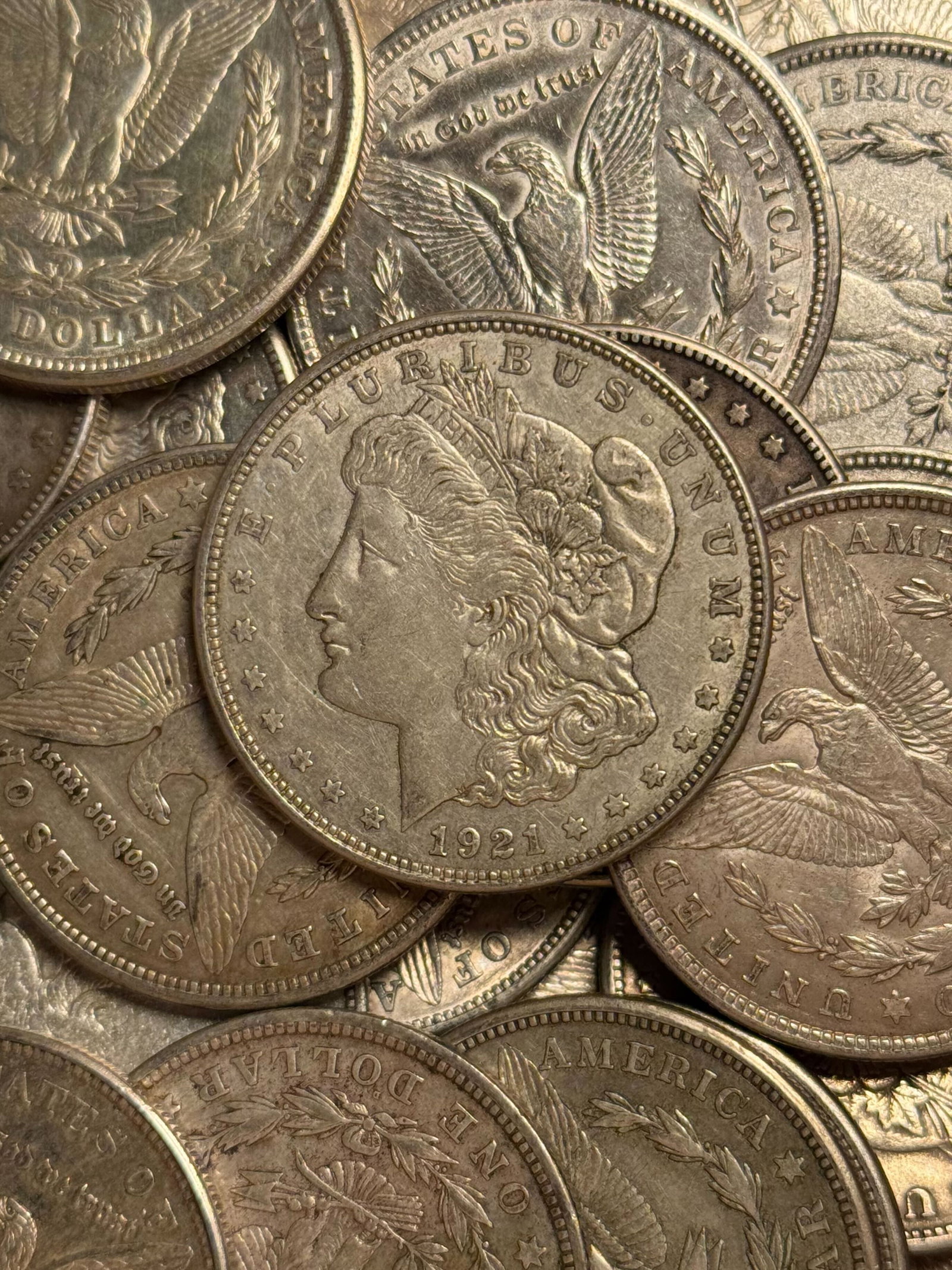 [20 coins] 1921 Morgan Silver Dollar Roll Ch Circ (1 of 1)