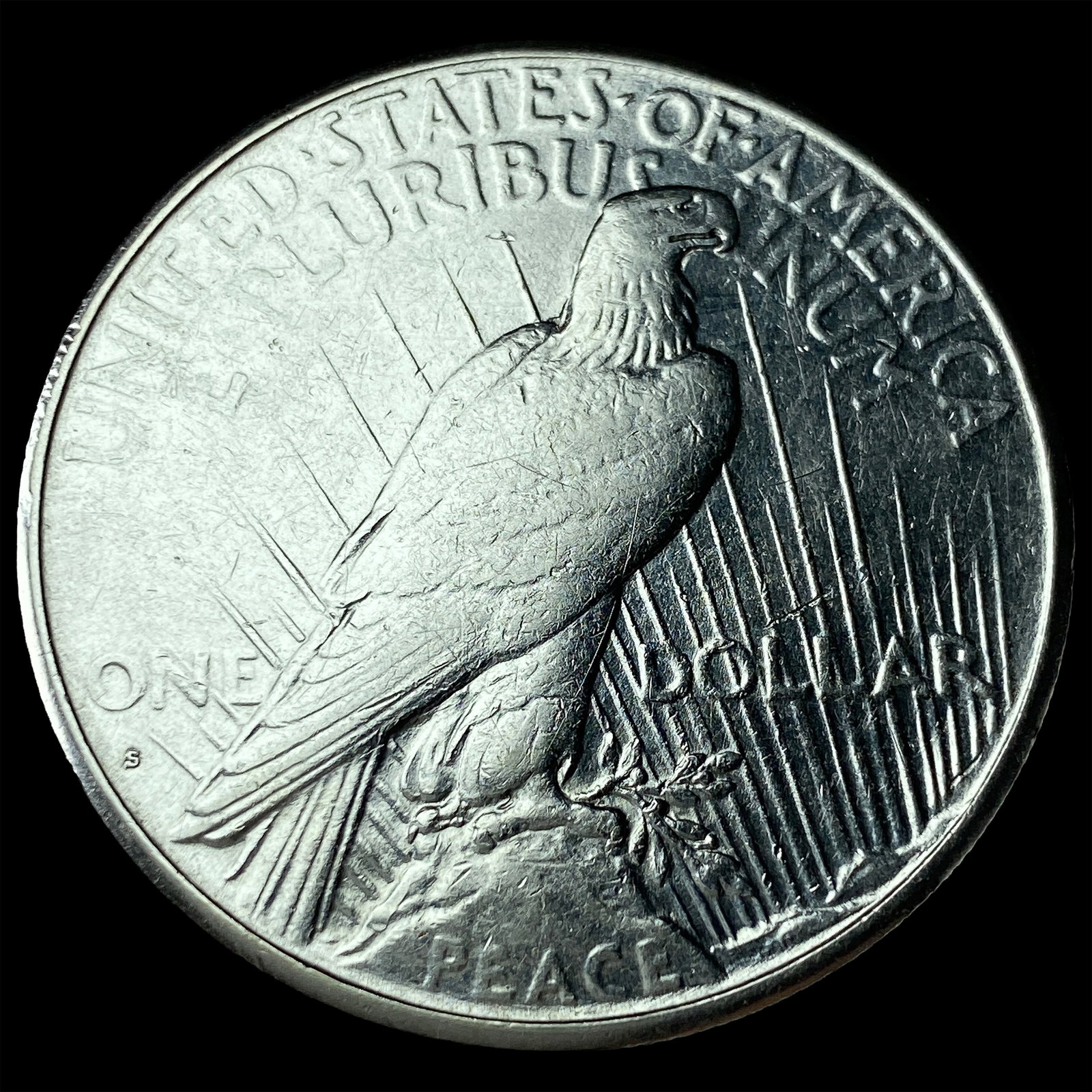 1925-S Silver Peace Dollar UNCIRCULATED - 2