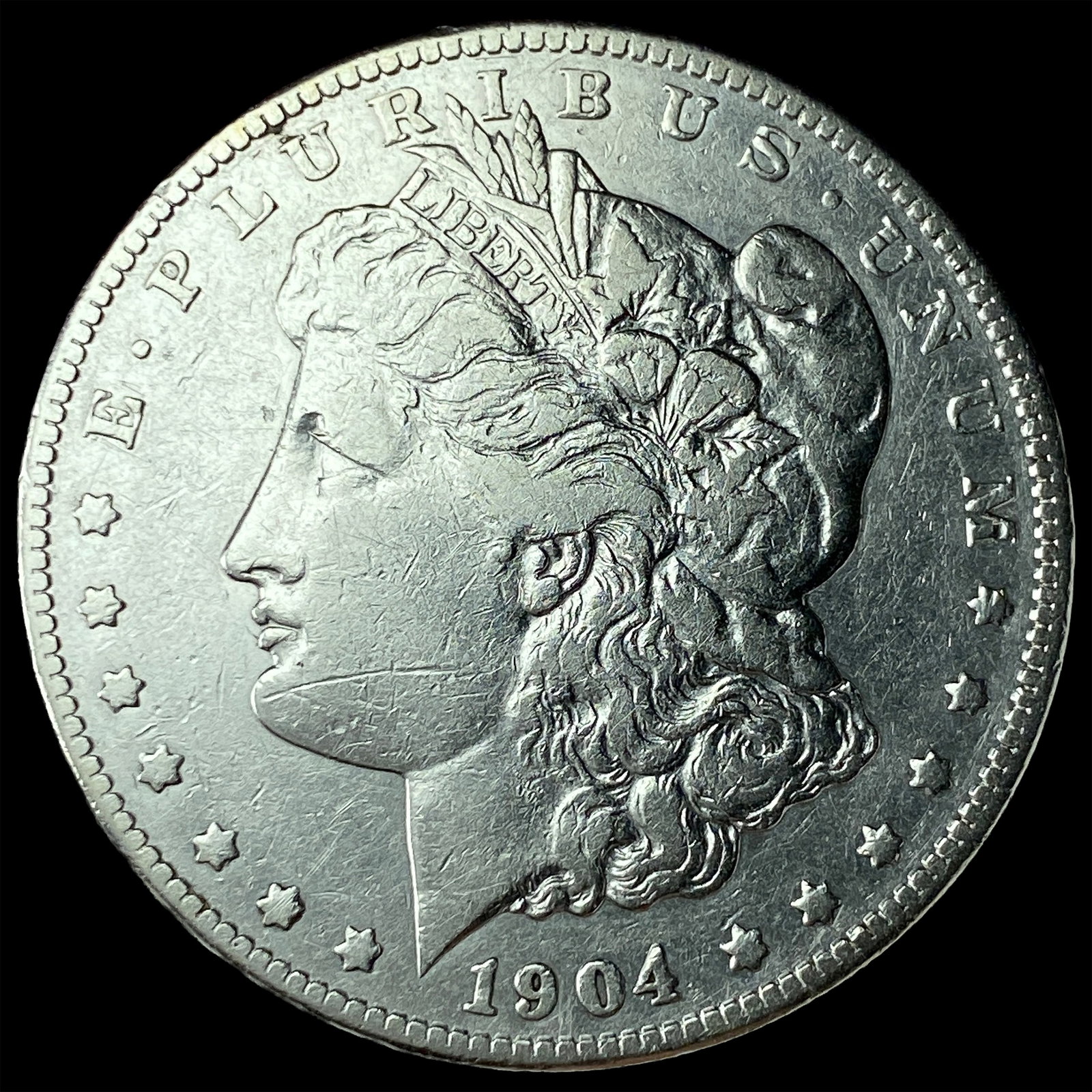 1904-S Silver Morgan Dollar NEARLY UNCIRCULATED: 1904-S Silver Morgan Dollar NEARLY UNCIRCULATED