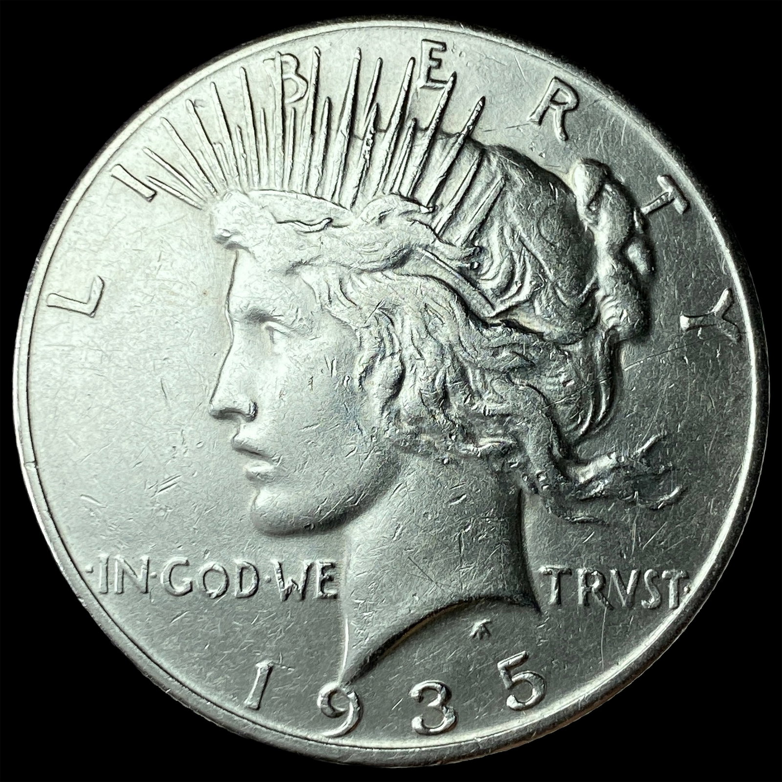 1935 Peace Silver Dollar UNCIRCULATED: 1935 Peace Silver Dollar UNCIRCULATED