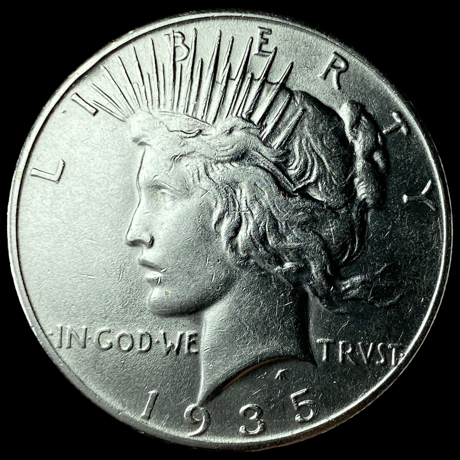 1935 Peace Silver Dollar UNCIRCULATED: 1935 Peace Silver Dollar UNCIRCULATED
