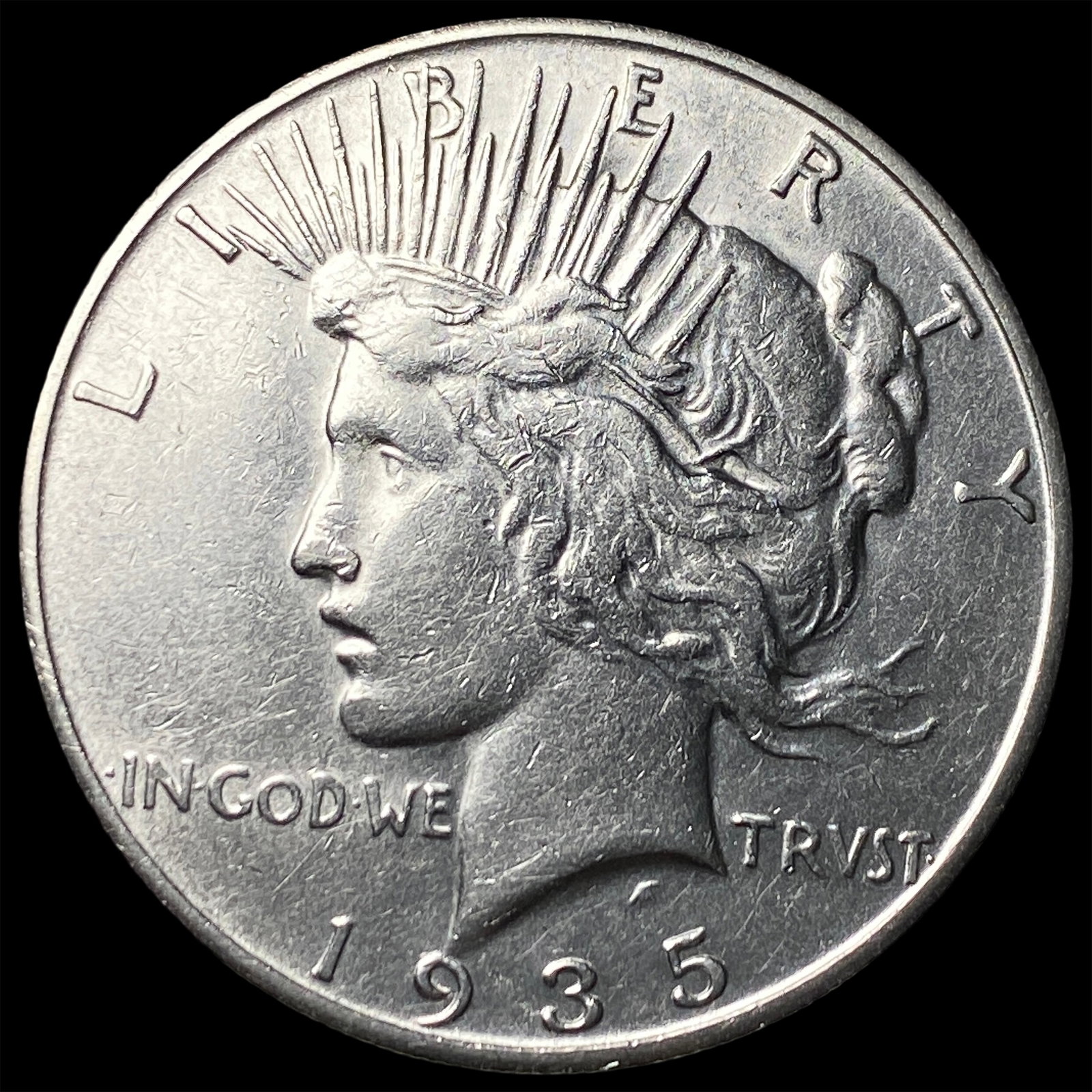 1935 Silver Peace Dollar UNCIRCULATED (1 of 2)