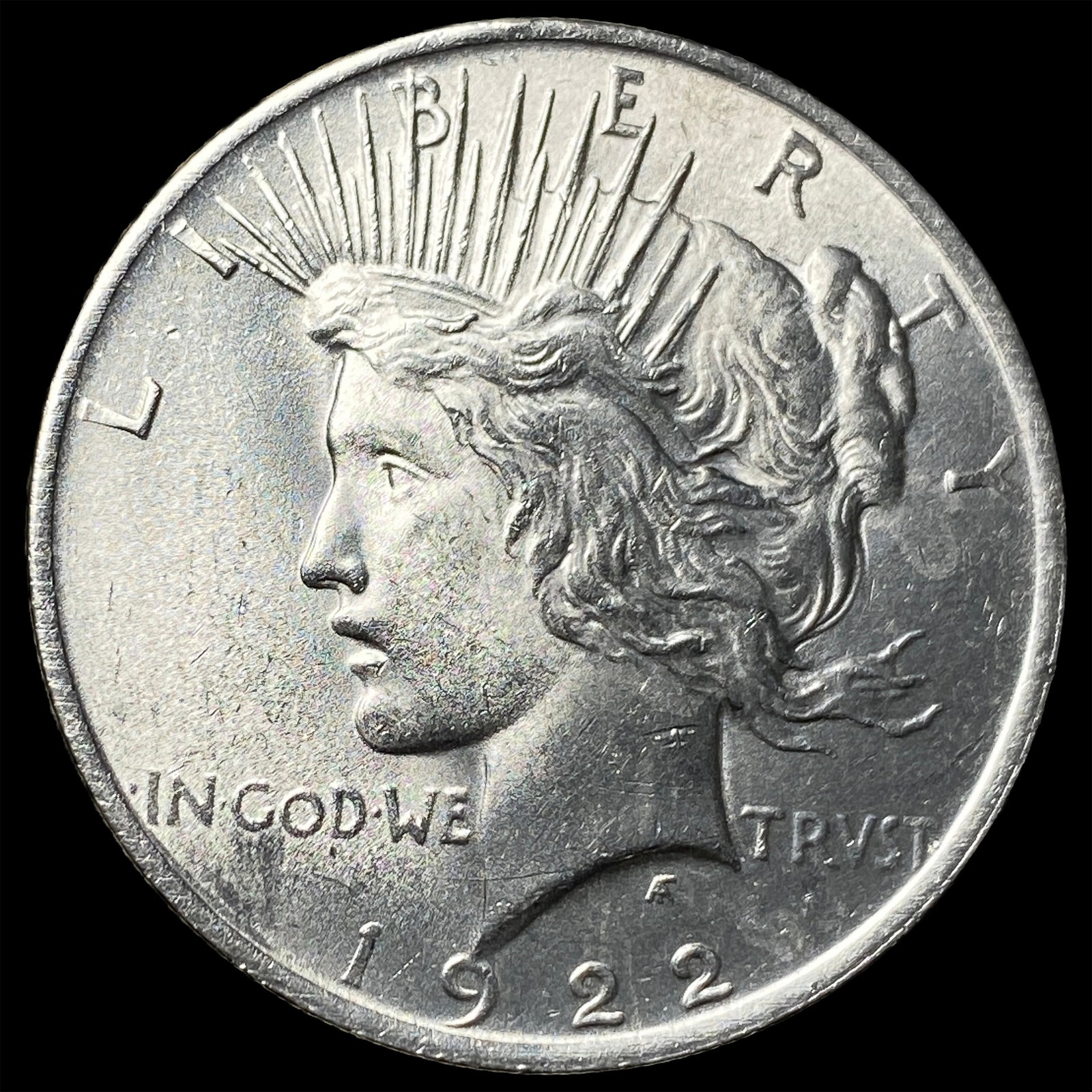 1922 Silver Peace Dollar CHOICE BU (1 of 2)