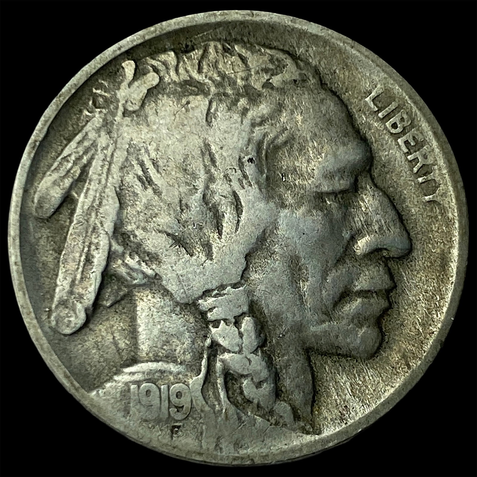 1919-D Buffalo Nickel NEARLY UNCIRCULATED: 1919-D Buffalo Nickel NEARLY UNCIRCULATED