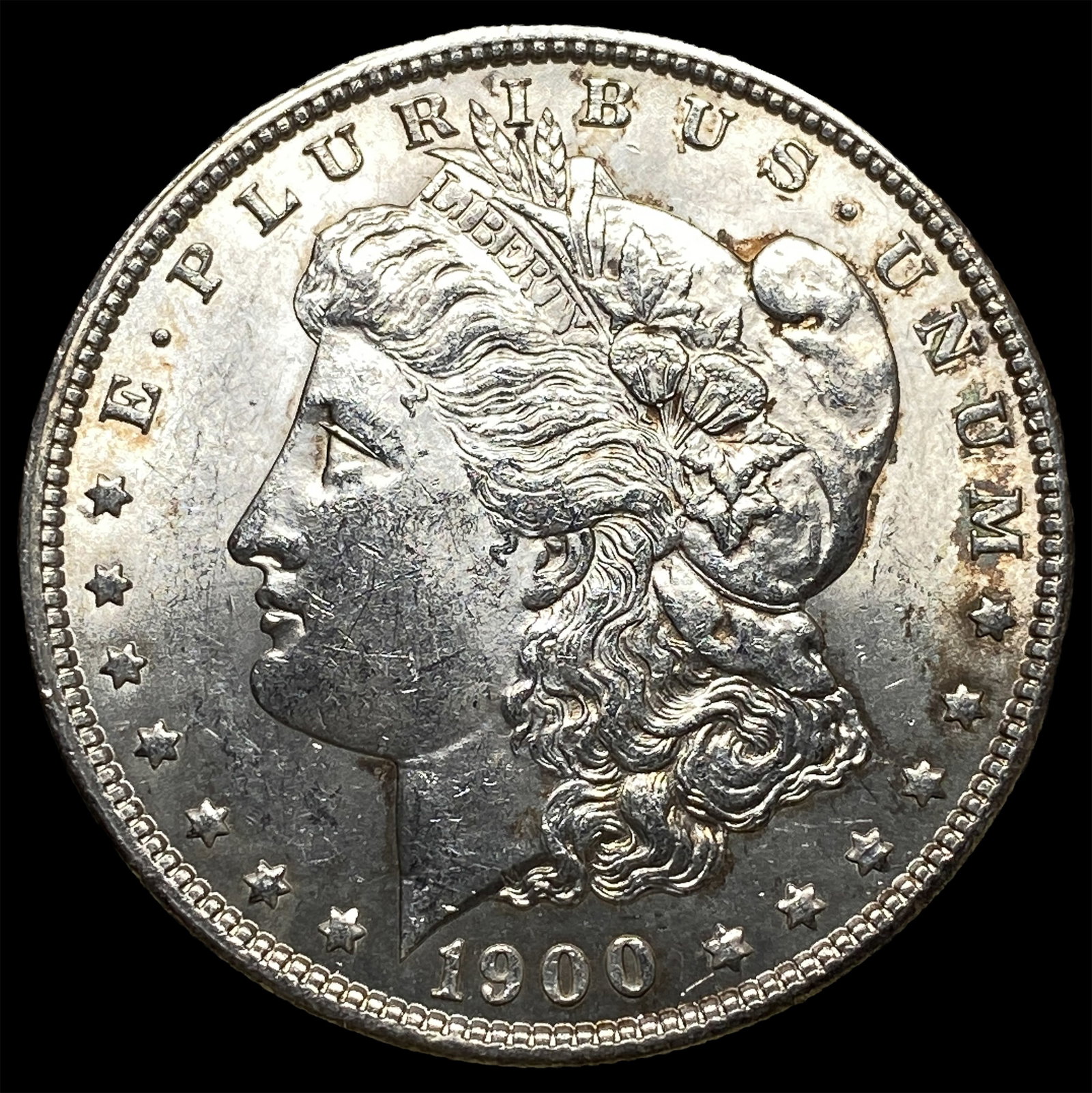 1900 Morgan Silver Dollar UNCIRCULATED (1 of 2)