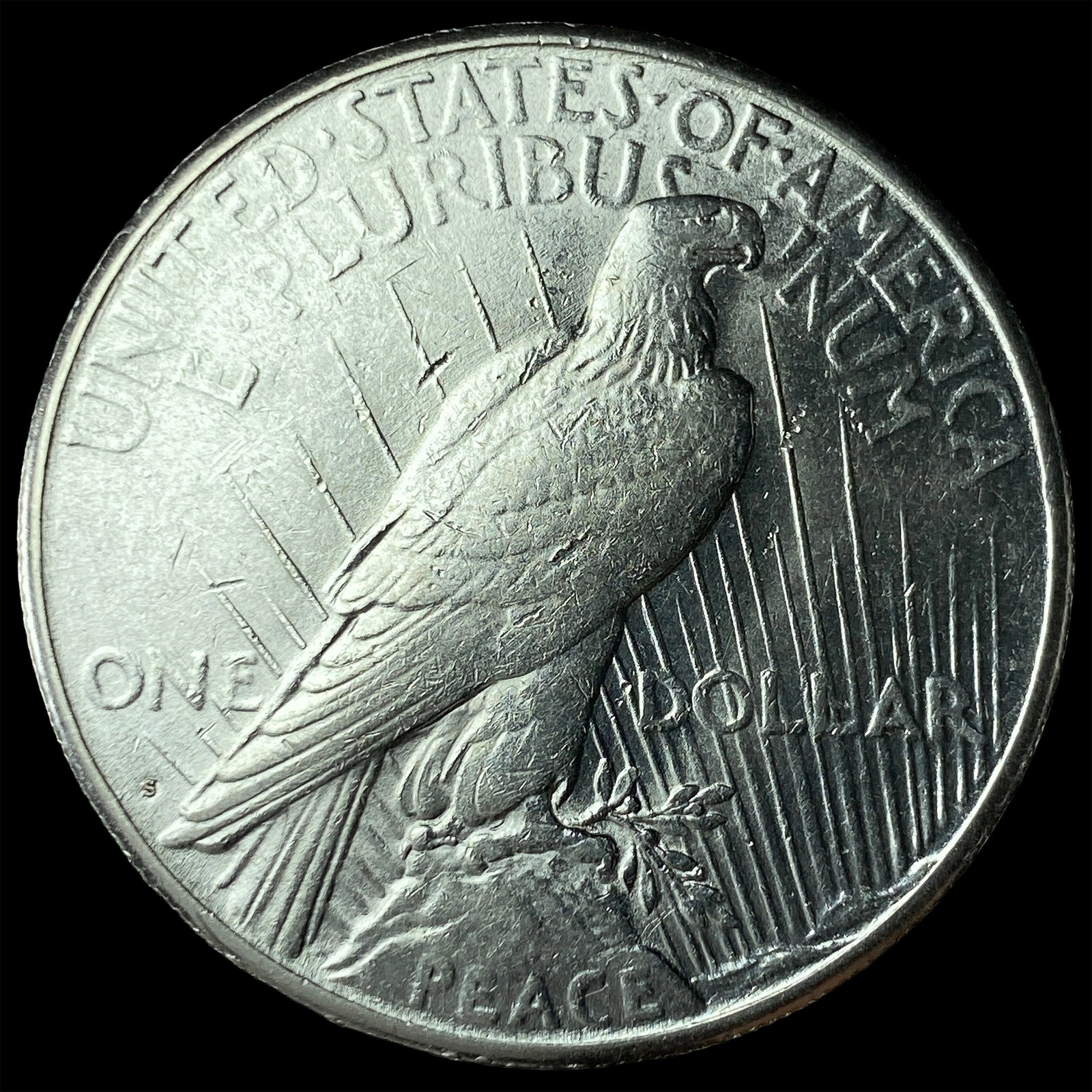 1925-S Silver Peace Dollar UNCIRCULATED - 2