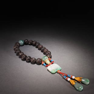 An Agarwood Bracelet: Bead-Diameter: 1.5cm; Weight: 80g