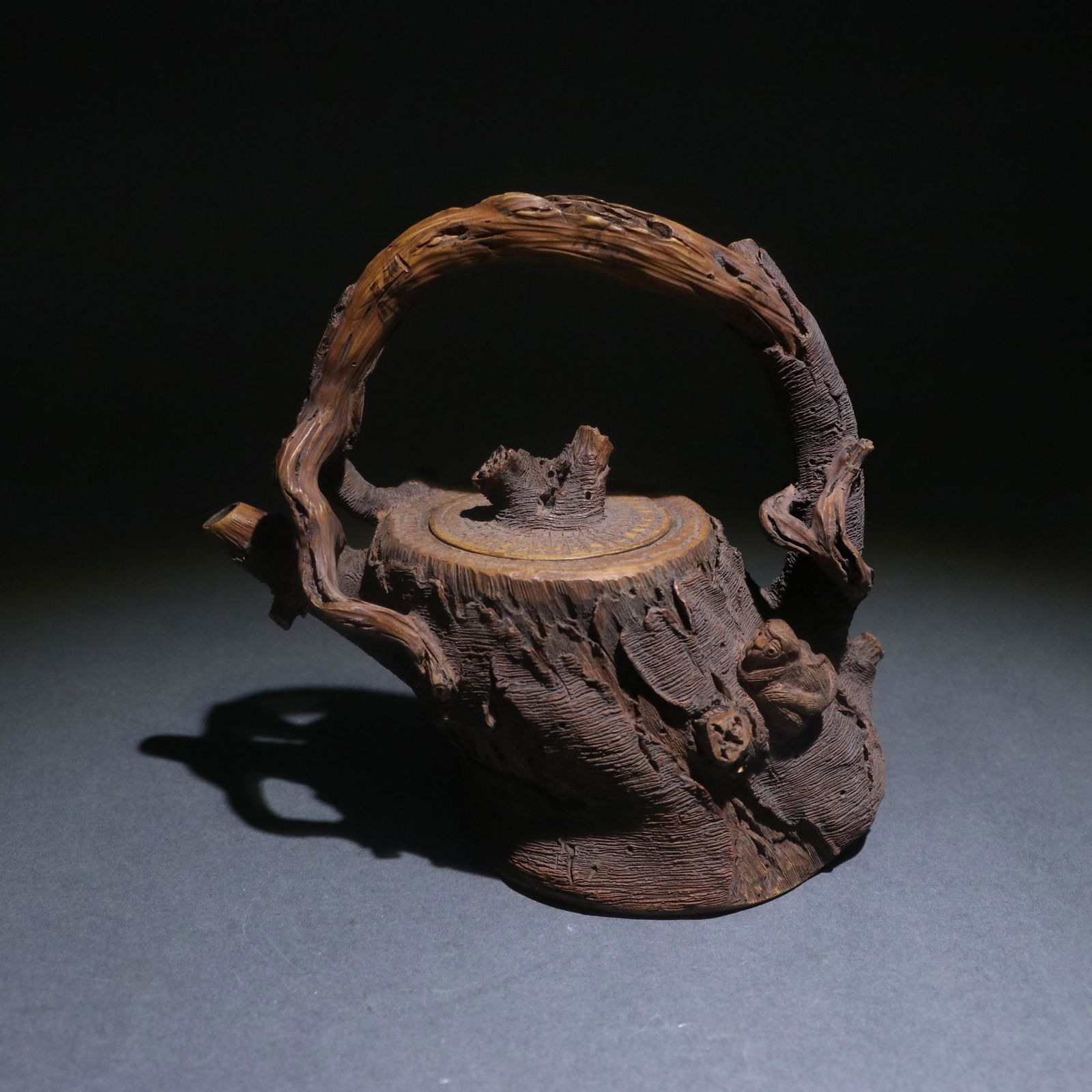 a zisha teapot, yang yong ding mark: 13.5*8*12.5cm