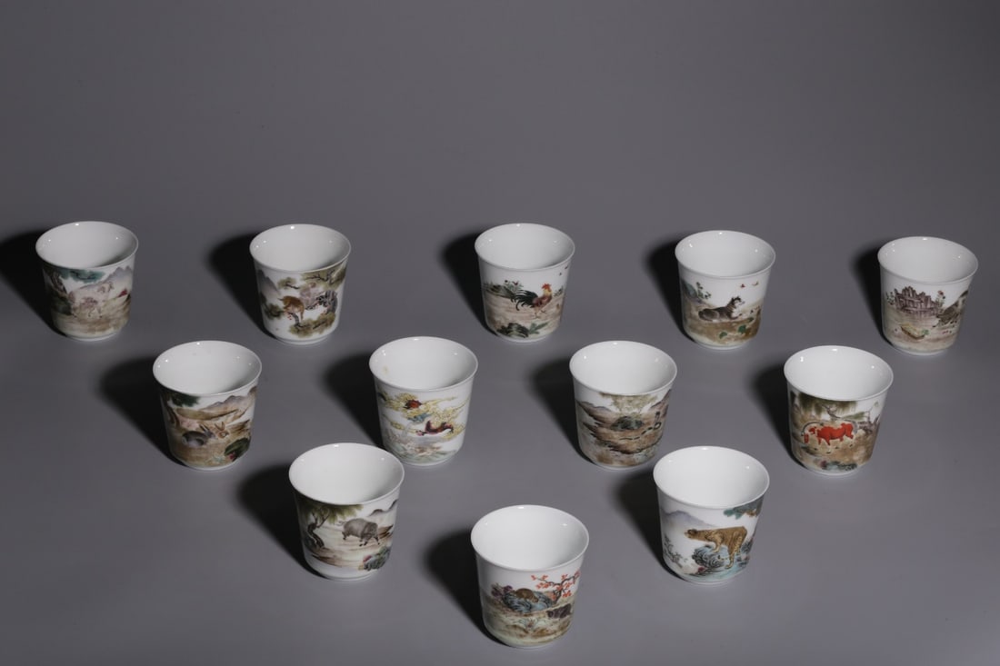Set Of Porcelain Enameled Cups Of 12 Symbolic Animals: Height: 7.1cm; Diameter: 7.4cm; Weight: 90g