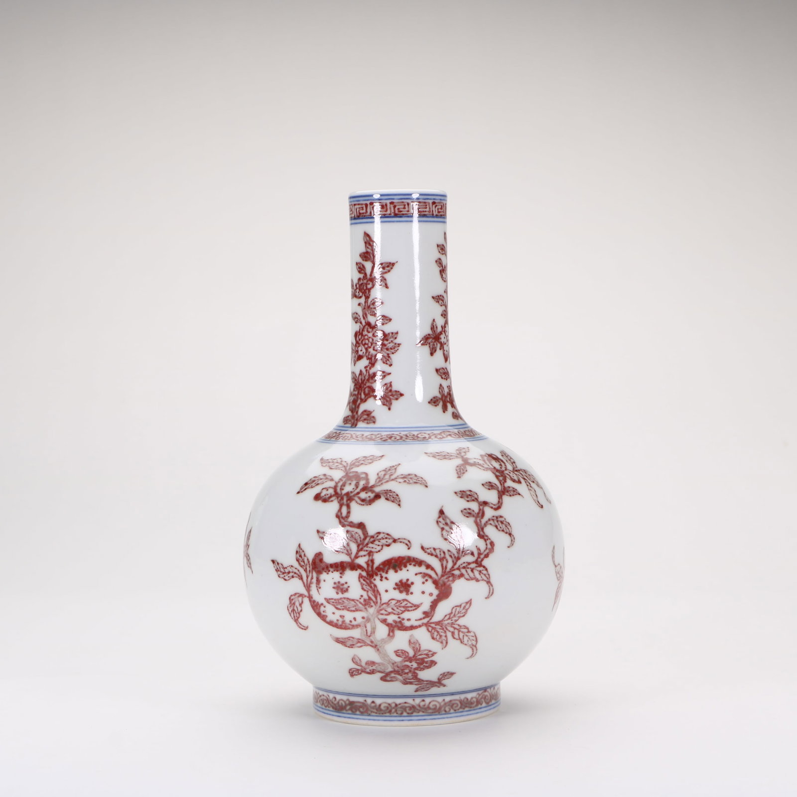 Underglaze red flower pattern celestial globe vase: Height 19cm Width 12cm