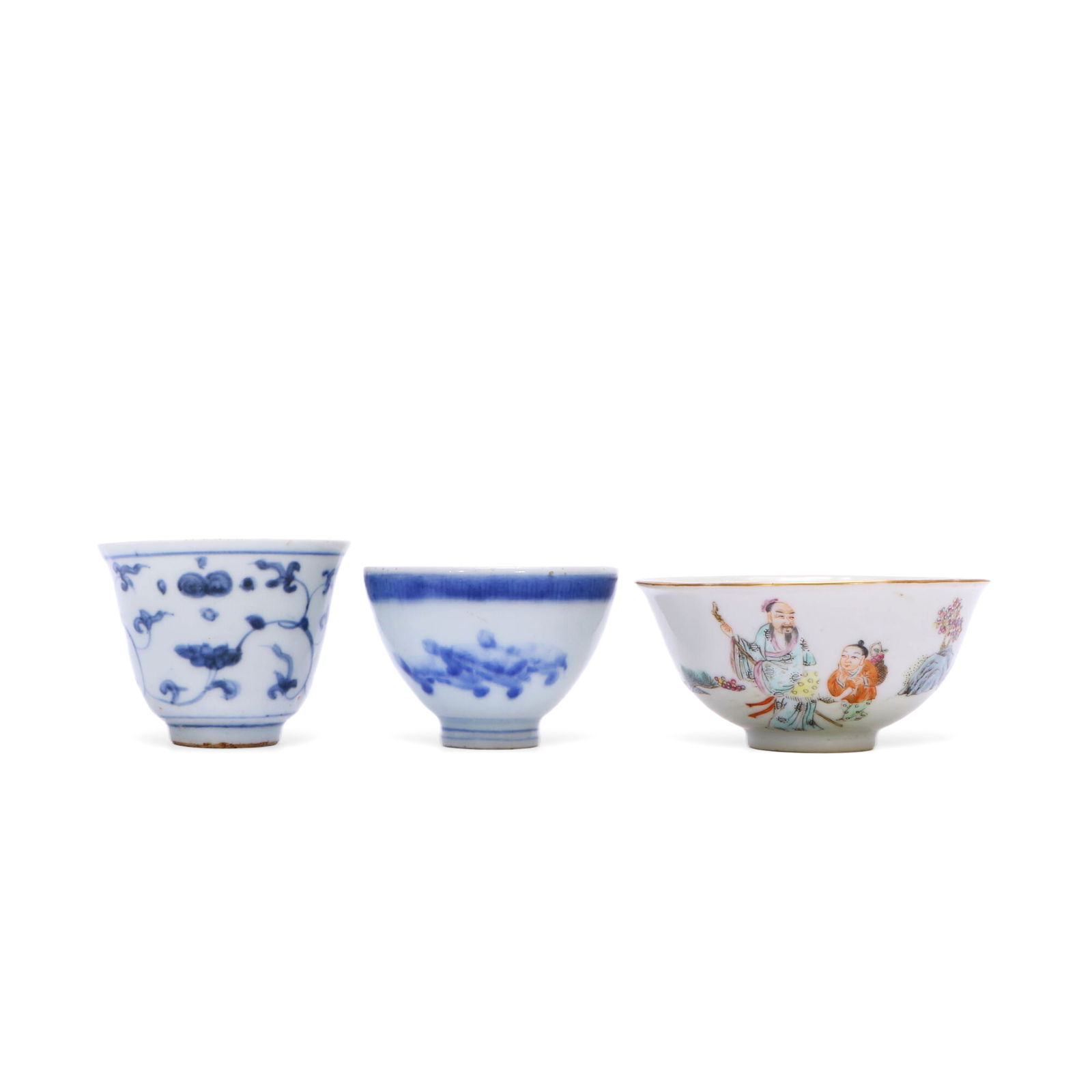A set of pastel and blue and white tea round: Height 4.5cm Diameter 9cm Size varies