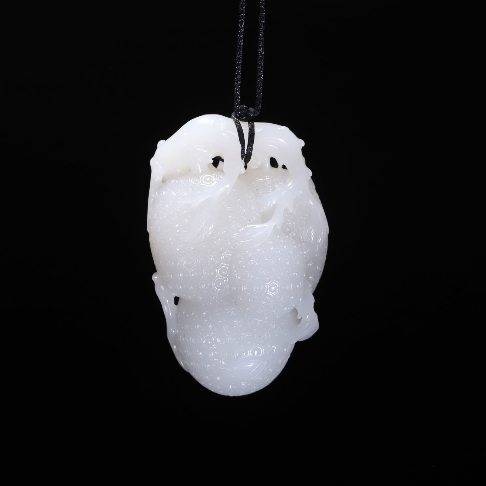 Late Qing Hetian Jade Hand-held Ornaments: 6.4*4.1*2.7/86.7g