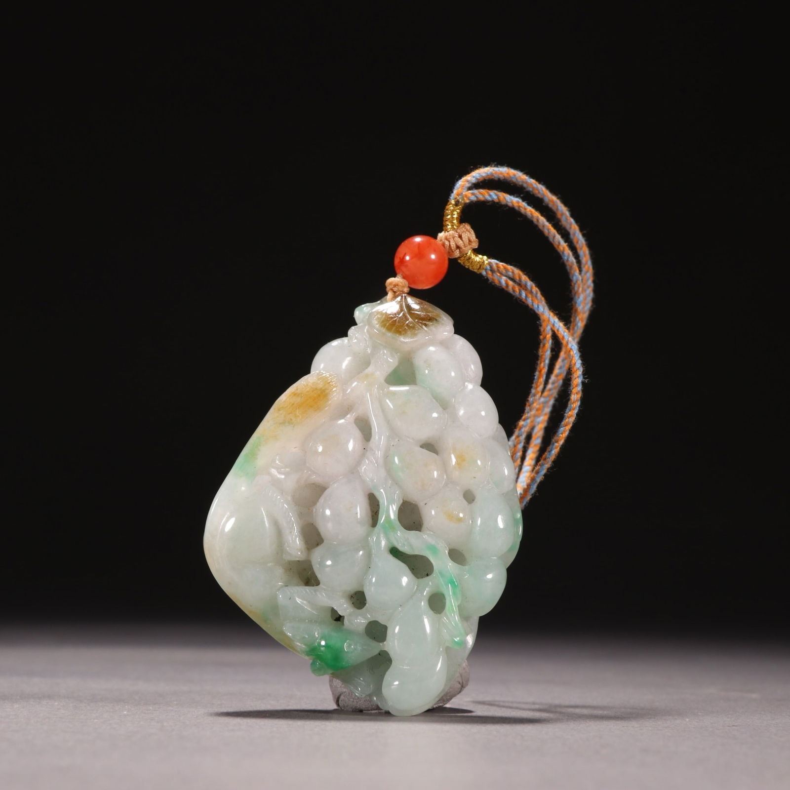 Qing Dynasty Jade Pendant: 6.4584.4/203g