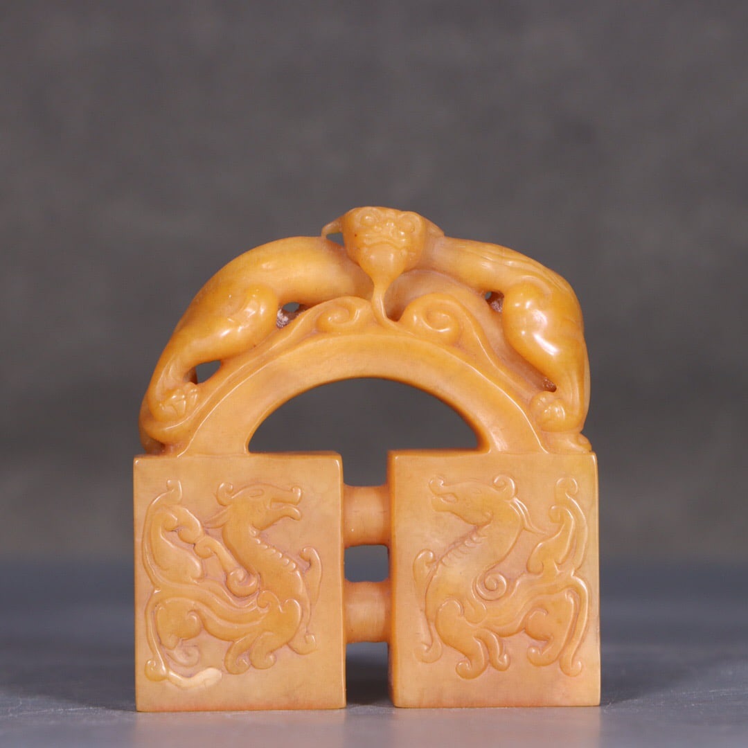 Huang Shiling made the Huangshi seal for the payment field: 6.8*1.7*1.3/152g