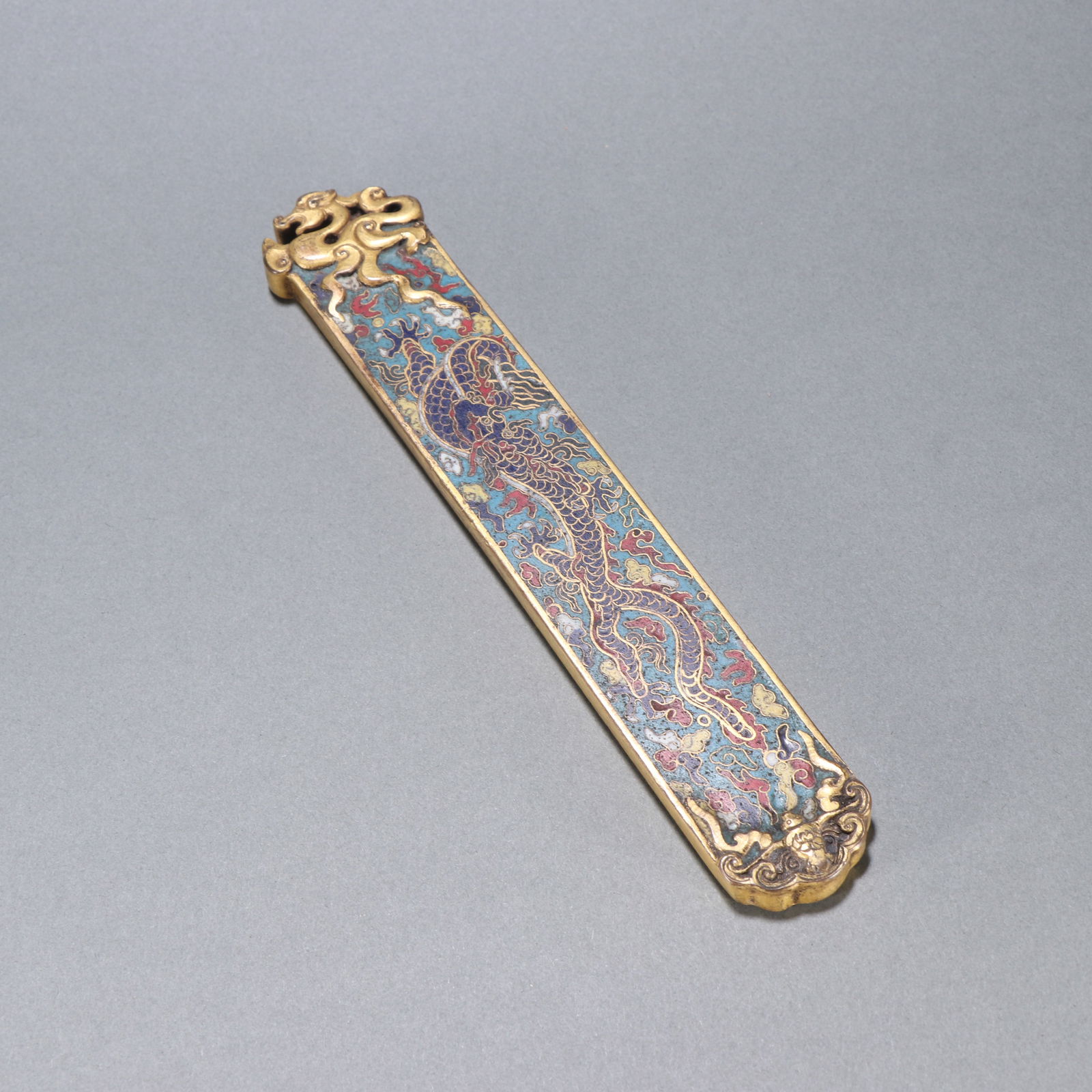 Qianlong mark Cloisonné Paperweight: 19.8*3.2 /395.7g