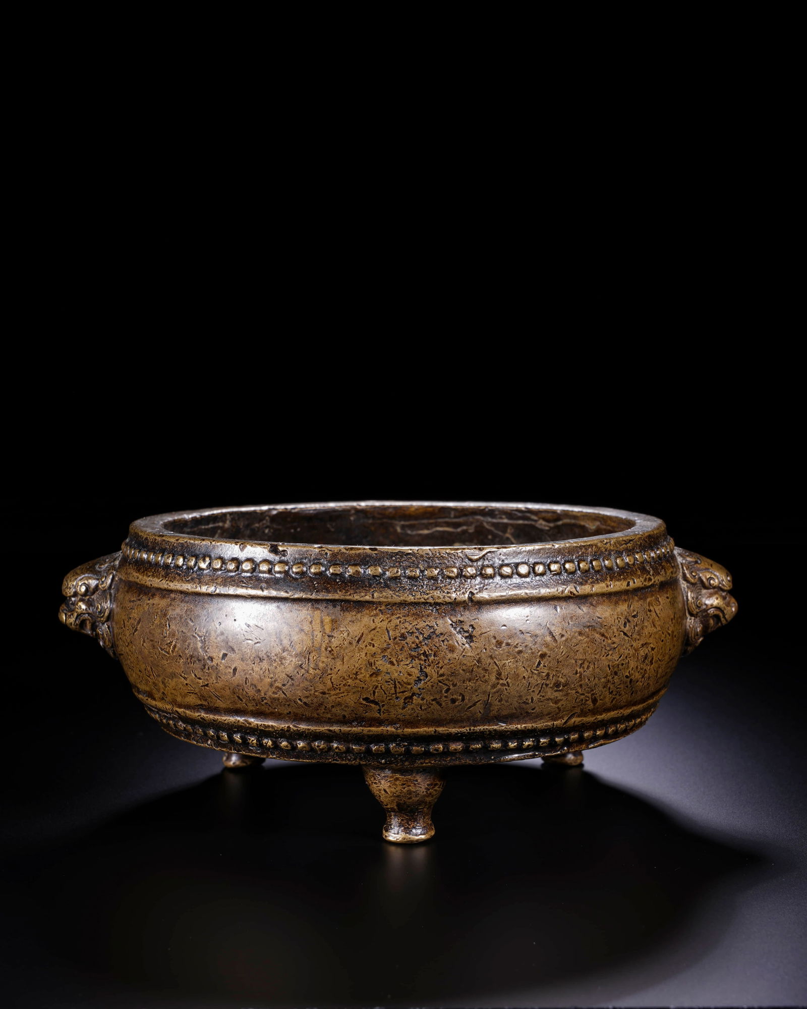 Ming copper double lion eardrum furnace: L:14.5cm H: 5.5cm