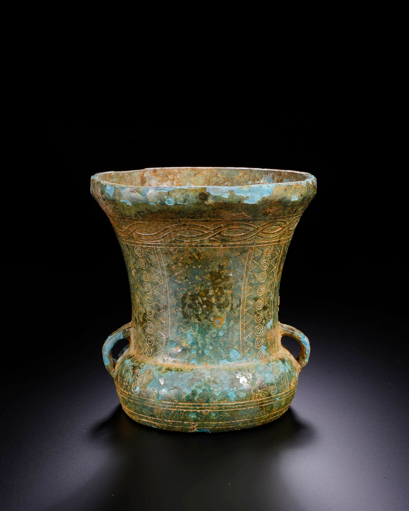 Western Zhou copper ear cup: D:7.5cm H:7.8cm